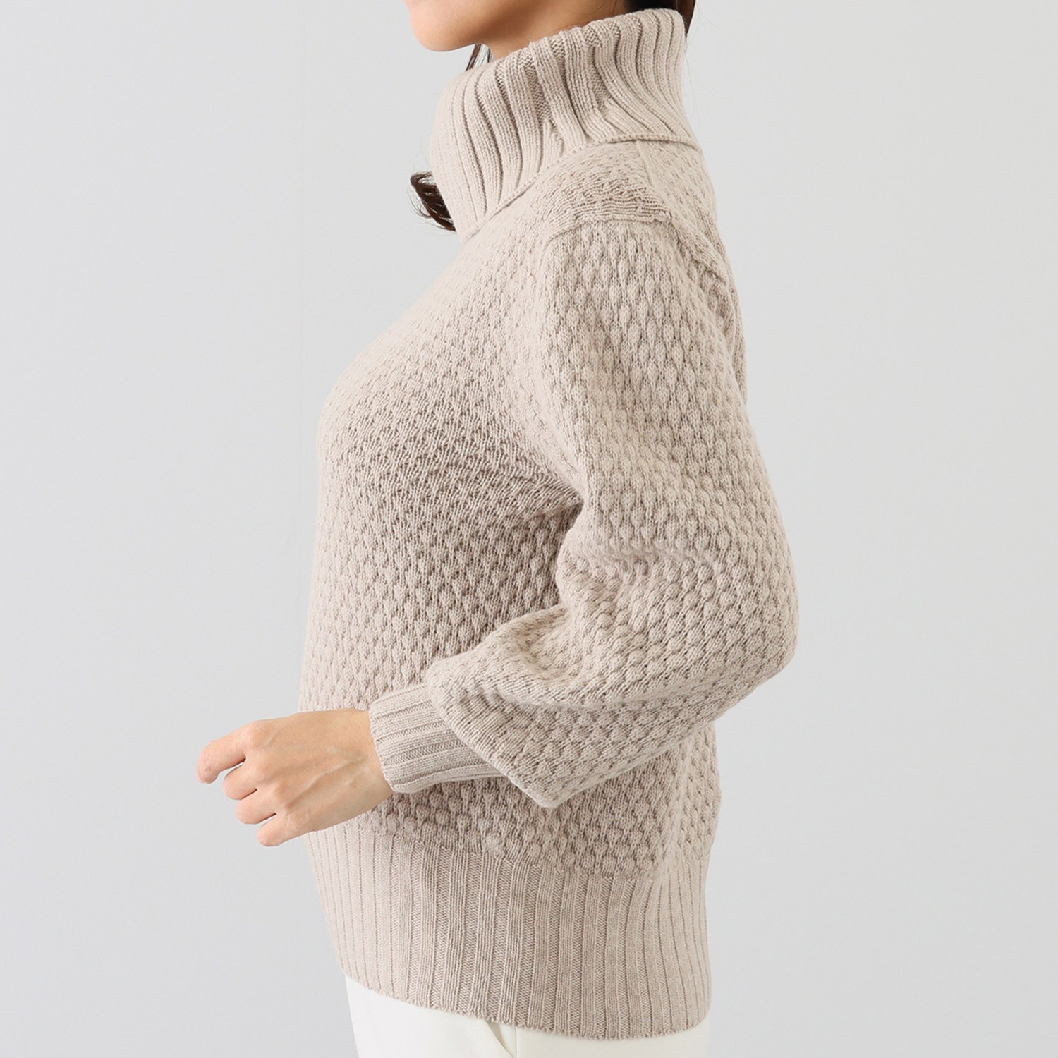 クルチアーニ ウールカシミヤ ポップコーン編 タートルネックニット