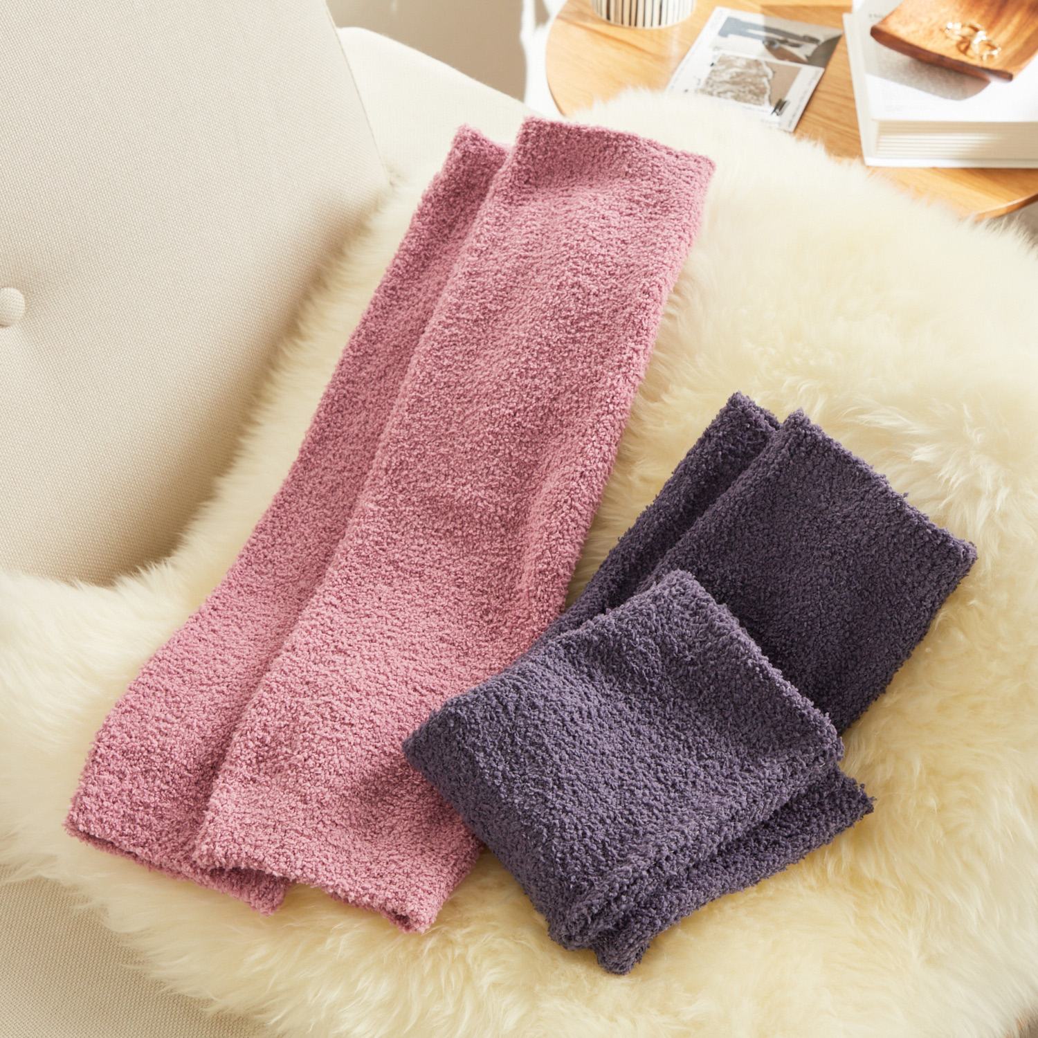 大津毛織 吸湿発熱ホットテックス ふわふわモコモコ ファンシーヤーン レッグウォーマー ２色セット