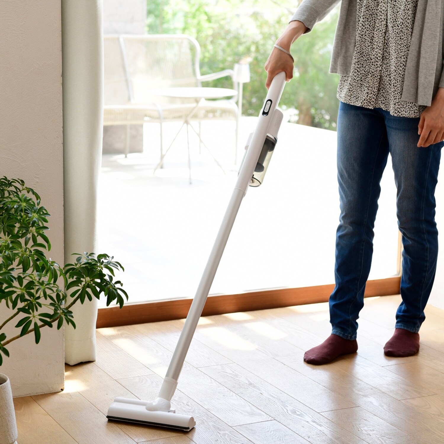 ＹＡＭＡＺＥＮ こんなに軽いのに パワフルな吸引力！ 軽量コードレス スティッククリーナー ＺＳＰ−Ｌ１６０ 