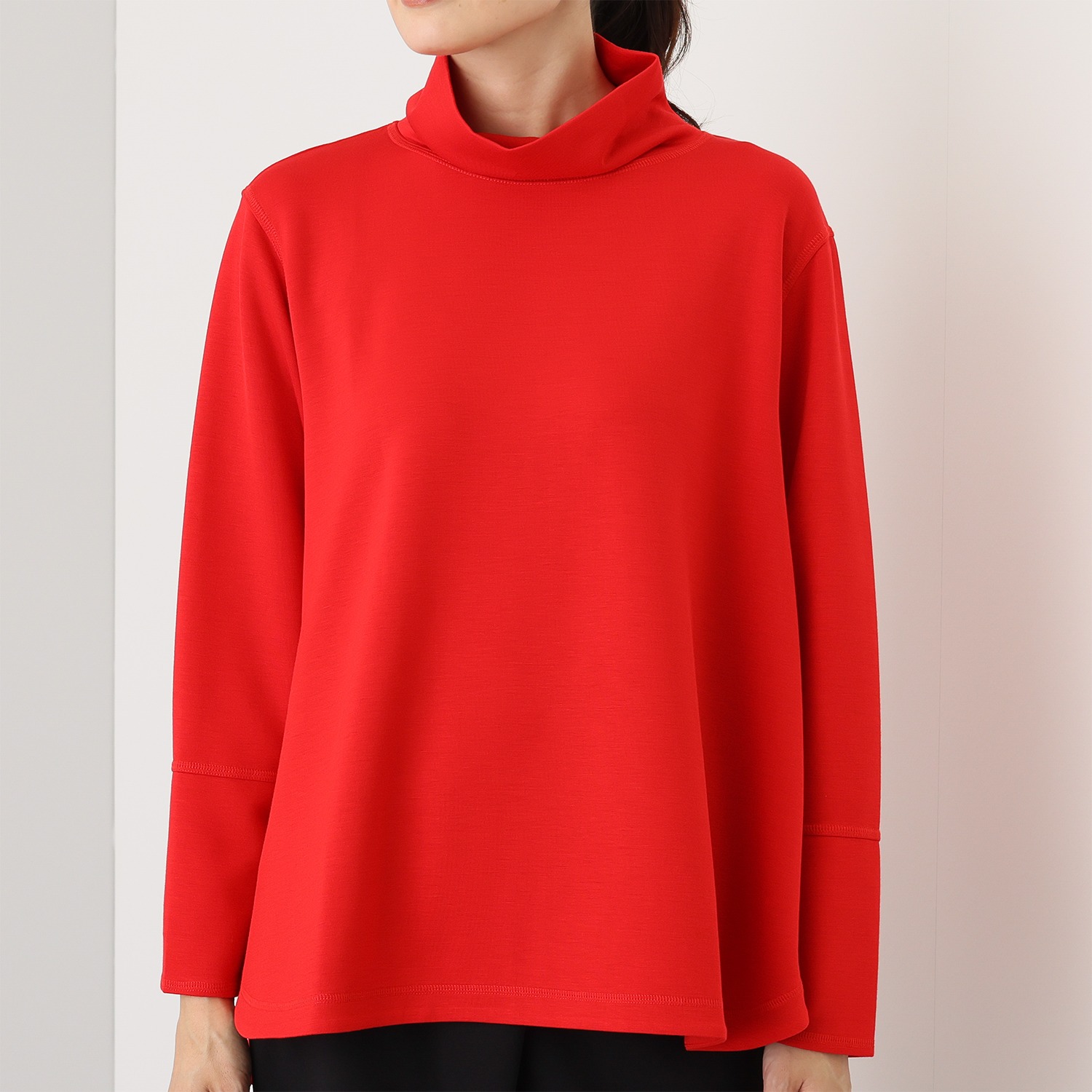 ラ　ヴァーグ　デトワール すっきりソフト なめらかダンボールニット 三本針デザイン ハイネックプルオーバー