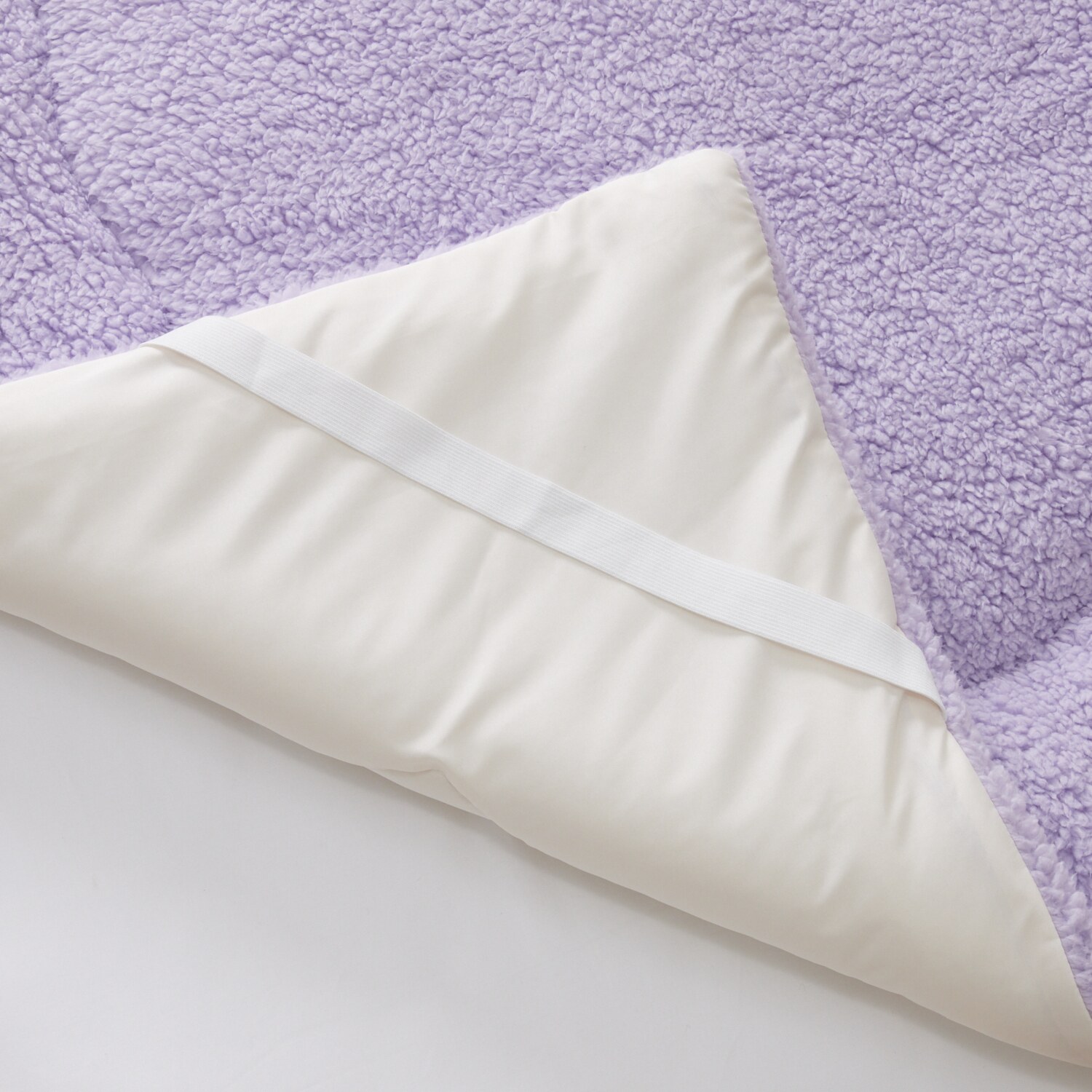 大津毛織 吸湿発熱ホットテックス シープ調 モコモコボリューム 敷きパッド ＜クイーン＞