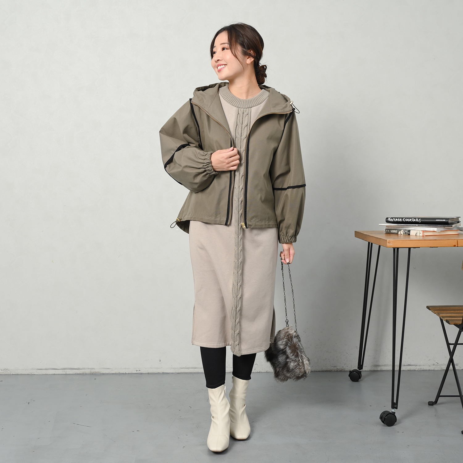 アンリック　オー　ブルー 裏起毛ソフトジャージー ケーブルニットアクセント ワンピース