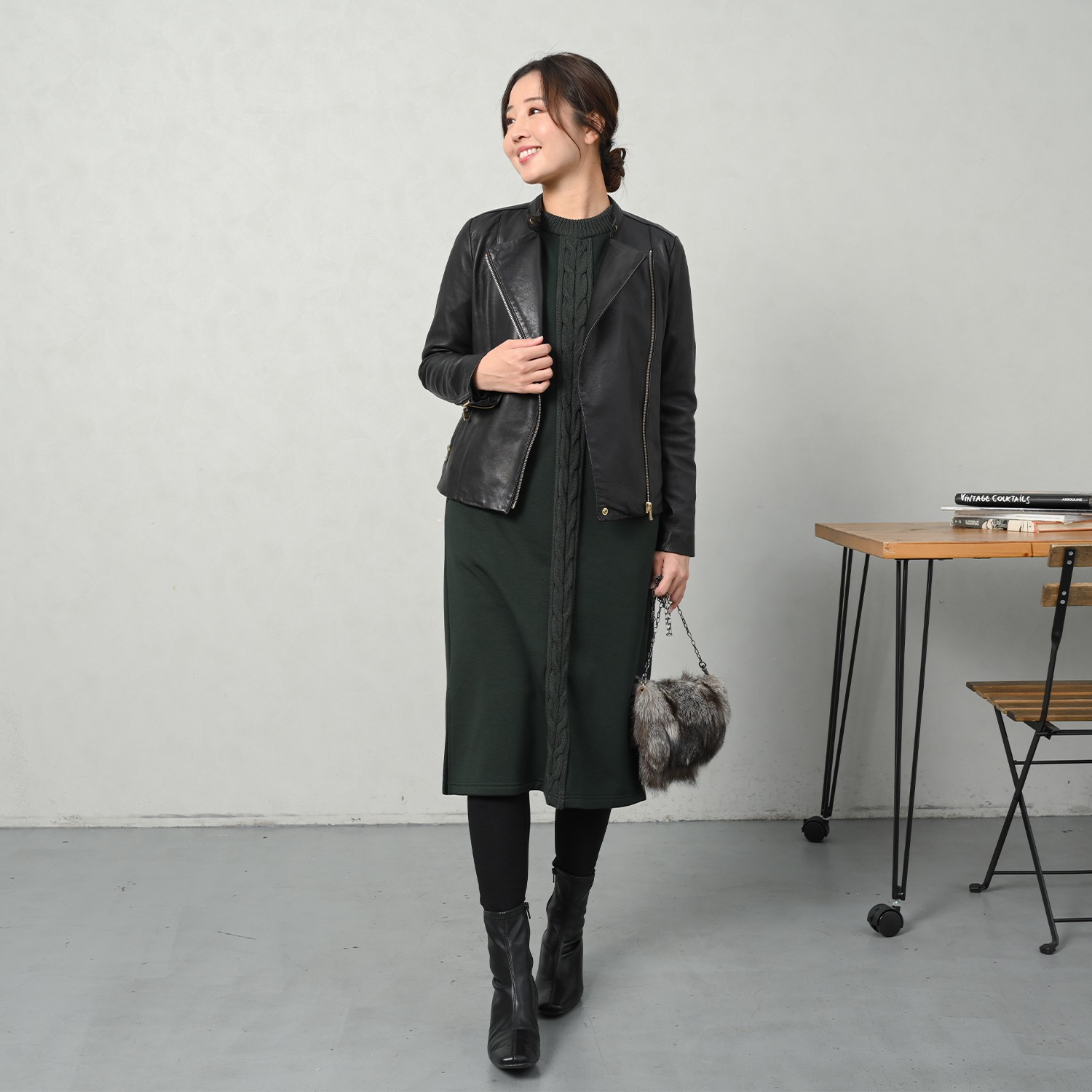 アンリック　オー　ブルー 裏起毛ソフトジャージー ケーブルニットアクセント ワンピース