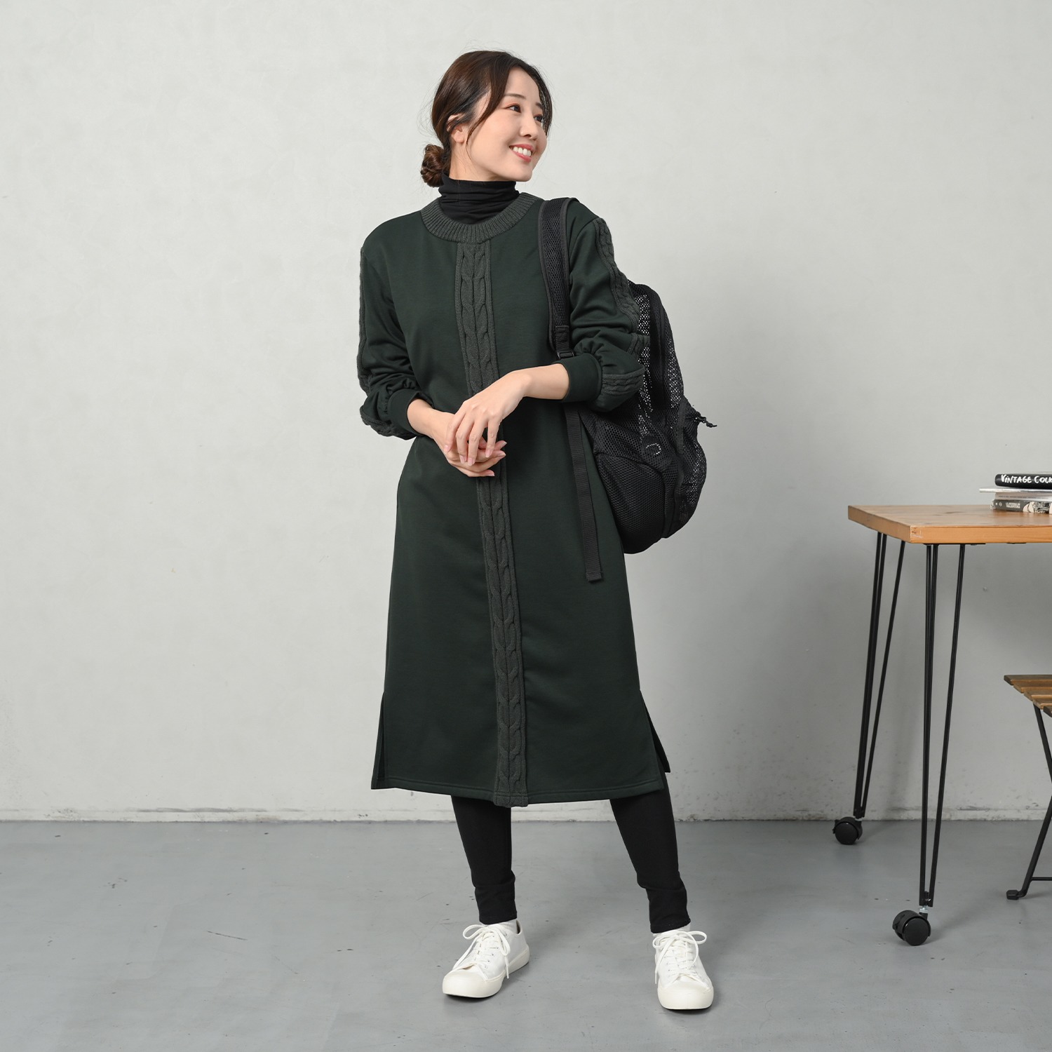 アンリック　オー　ブルー 裏起毛ソフトジャージー ケーブルニットアクセント ワンピース