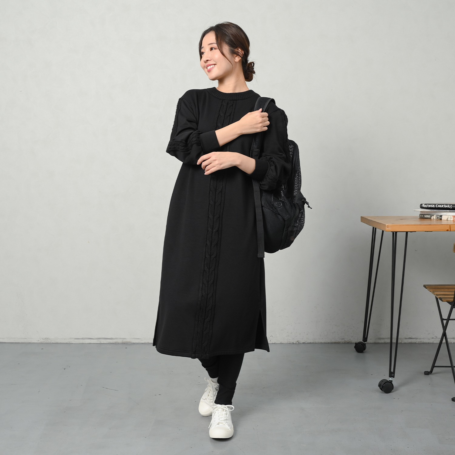 アンリック　オー　ブルー 裏起毛ソフトジャージー ケーブルニットアクセント ワンピース