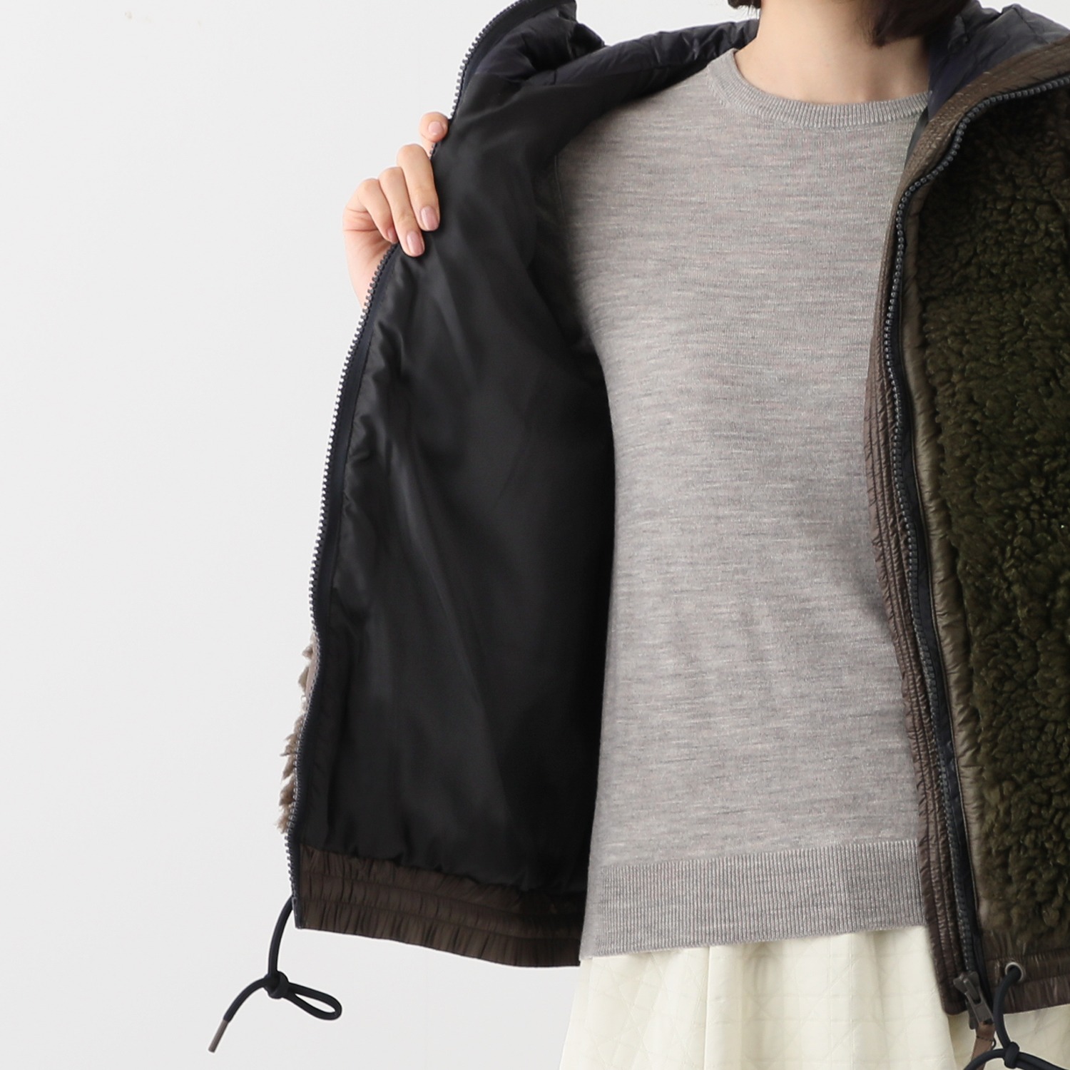 スタイル・ラヴィー ボア×配色タフタ 異素材ミックス ダウンベスト