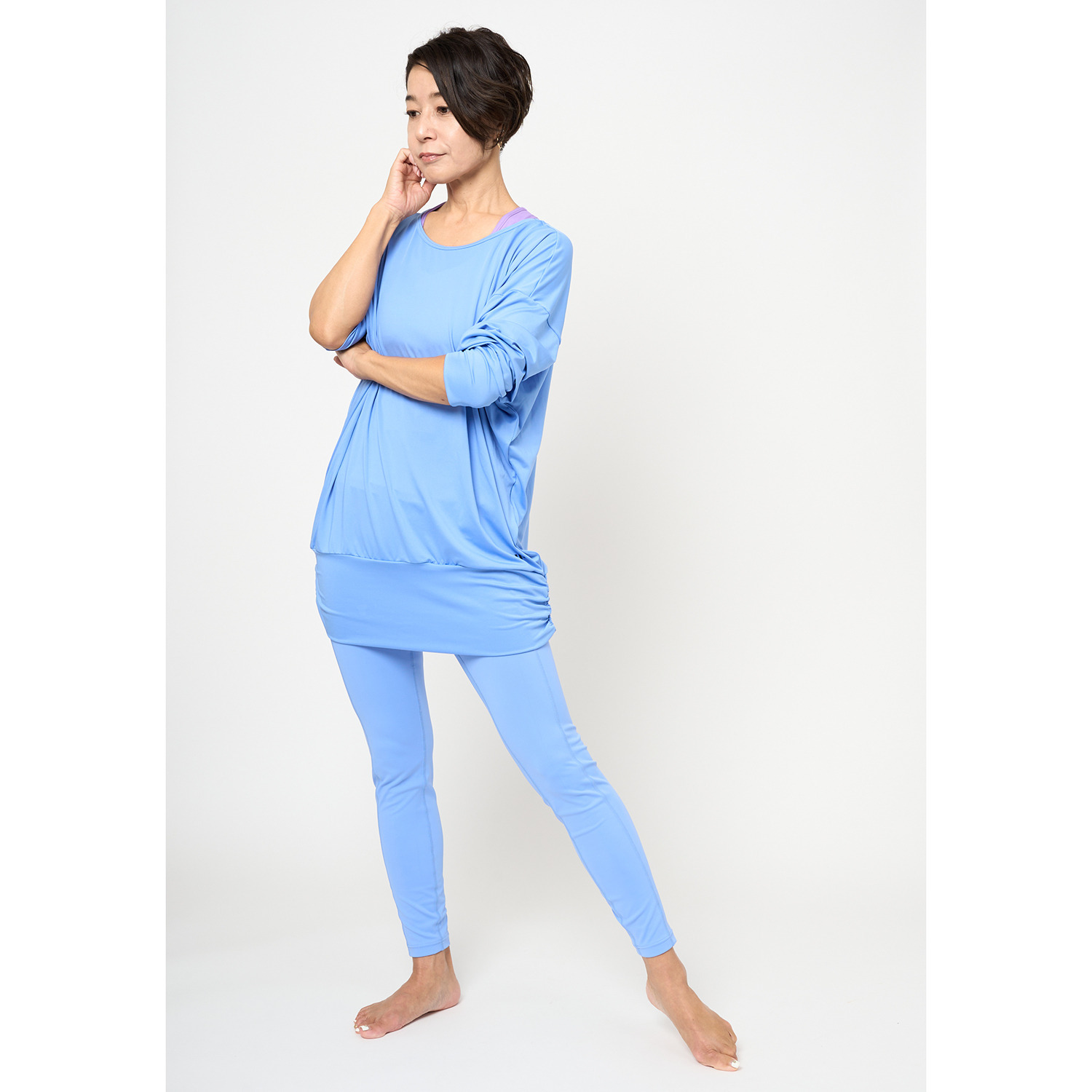 ＴＨＥ　ＷＥＬＬ つい動きたくなる！ そんな心躍るヨガウエア ロング丈 長袖トップス