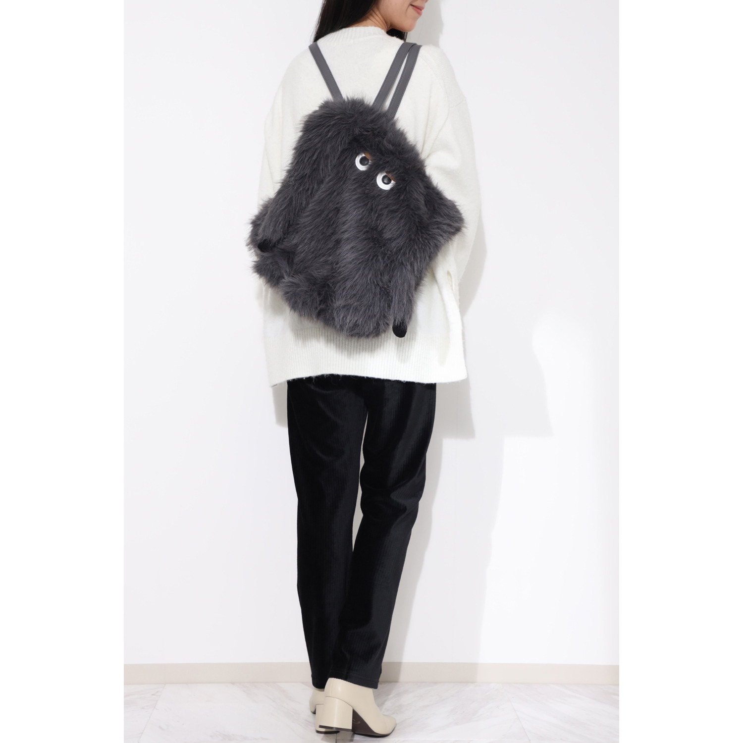 ルートート 触って癒され、見て癒され 楽しめる ２ウェイトートバッグ “クリプティッド”