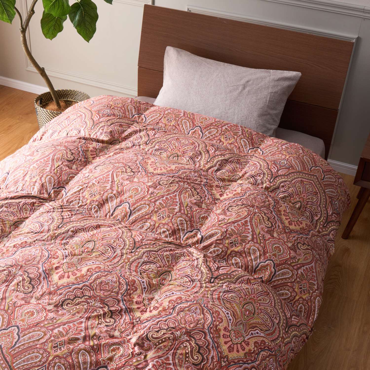 西川 驚異のダウンパワー４００ 厳選フランス バーバリーダウン９３％ 防ダニ＆綿１００％生地 羽毛掛けふとん ＜シングル＞