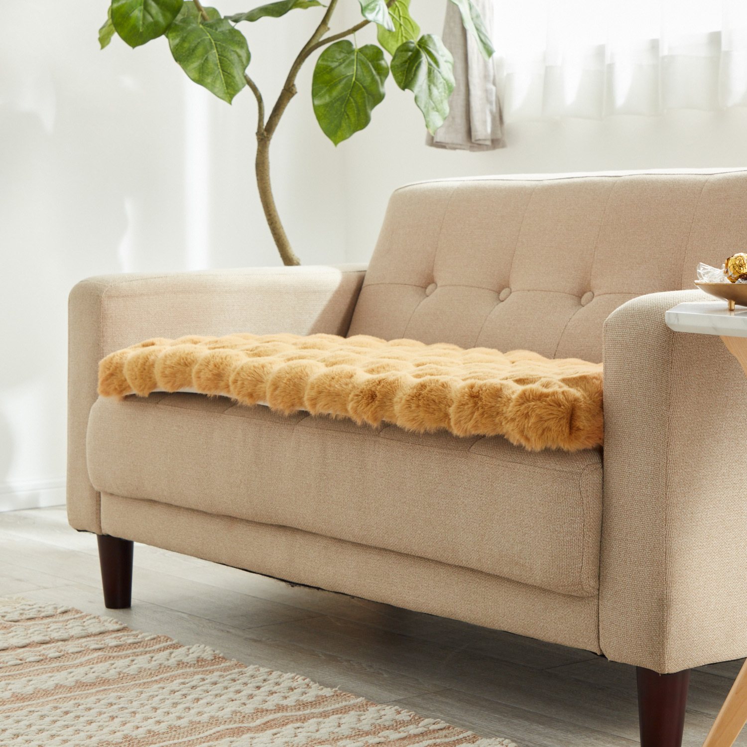 ソファーの座面に敷いて 快適な座り心地復活！ なめらかふわふわ ファータッチ 復活ソファーシート ＜２人掛用＞