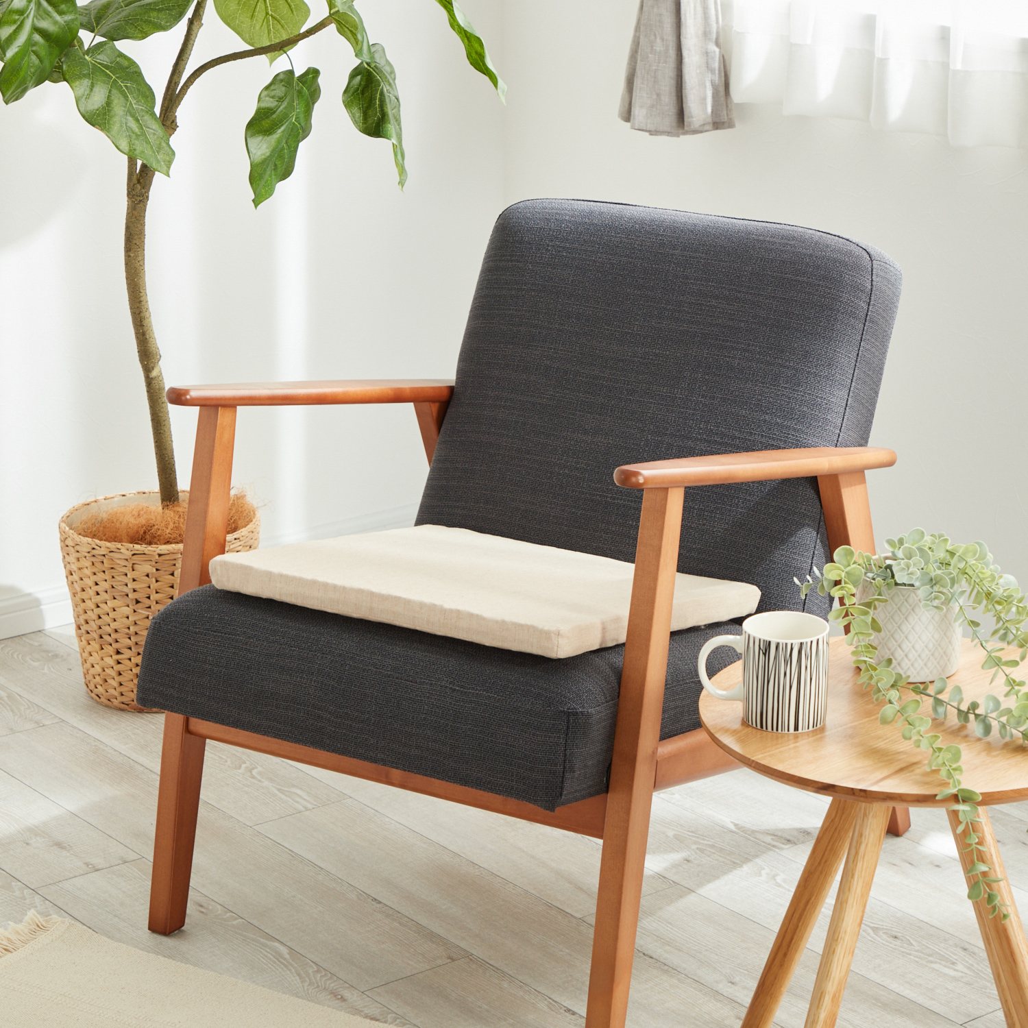 ソファーの座面に敷いて 快適な座り心地復活！ なめらかふわふわ ファータッチ 復活ソファーシート ＜２人掛用＞