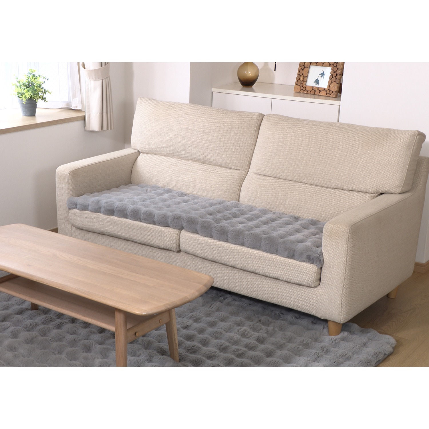 ソファーの座面に敷いて 快適な座り心地復活！ なめらかふわふわ ファータッチ 復活ソファーシート ＜３人掛用＞