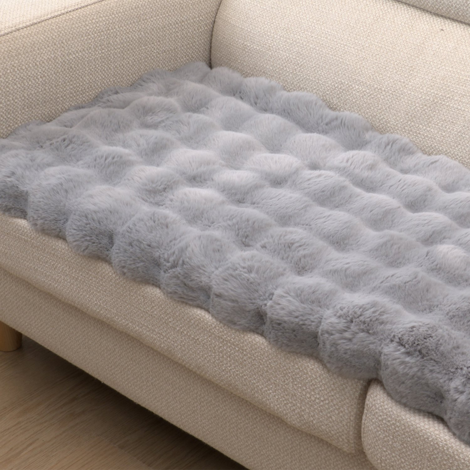 ソファーの座面に敷いて 快適な座り心地復活！ なめらかふわふわ ファータッチ 復活ソファーシート ＜３人掛用＞