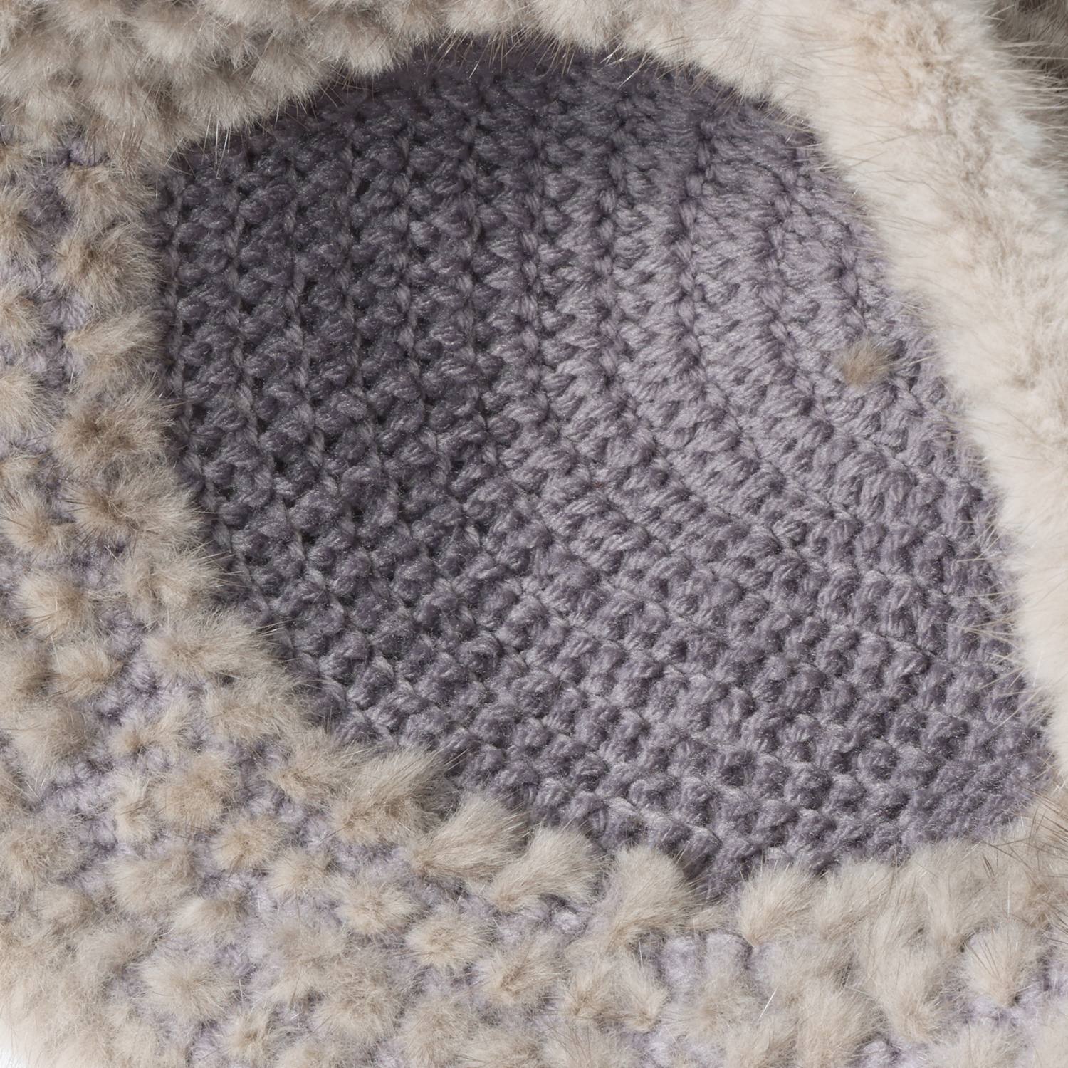 ミンクヤーンクローシュ