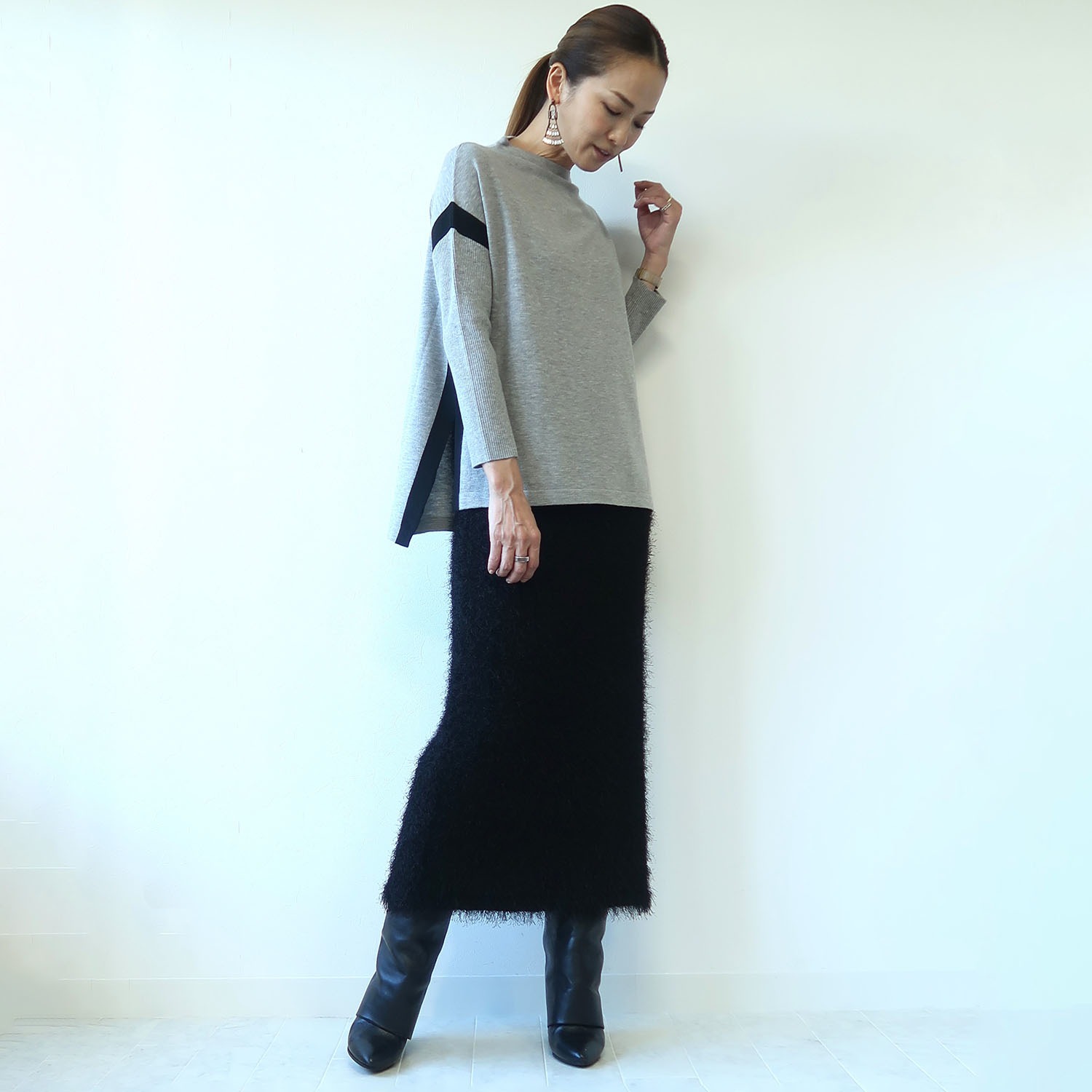 フーア ラインデザイン プルオーバー