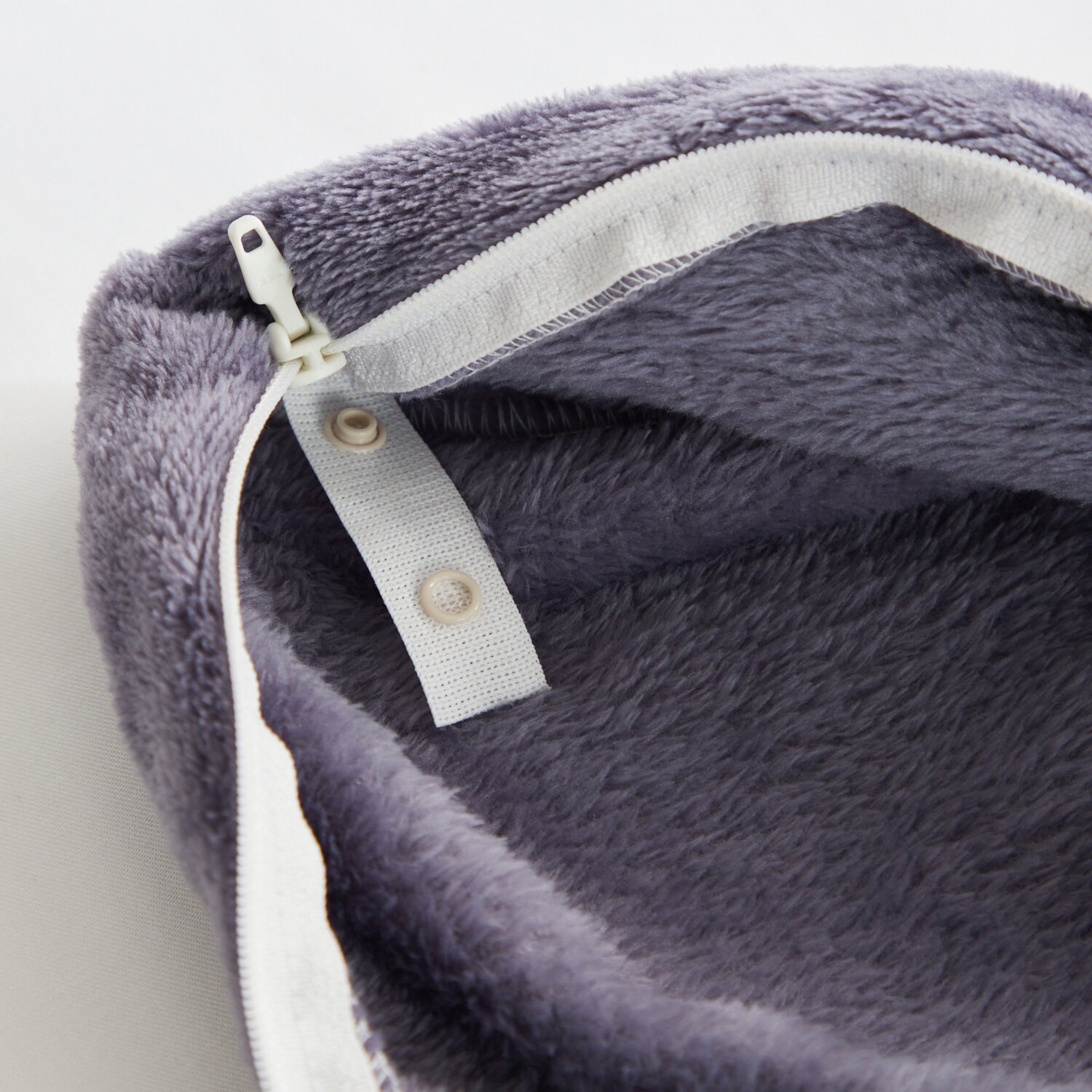 西川 毛布とカバーが一体化！ とろける極上ファータッチ あったか吸湿発熱 ウォームラヴ 掛けふとんカバー ＜シングル＞