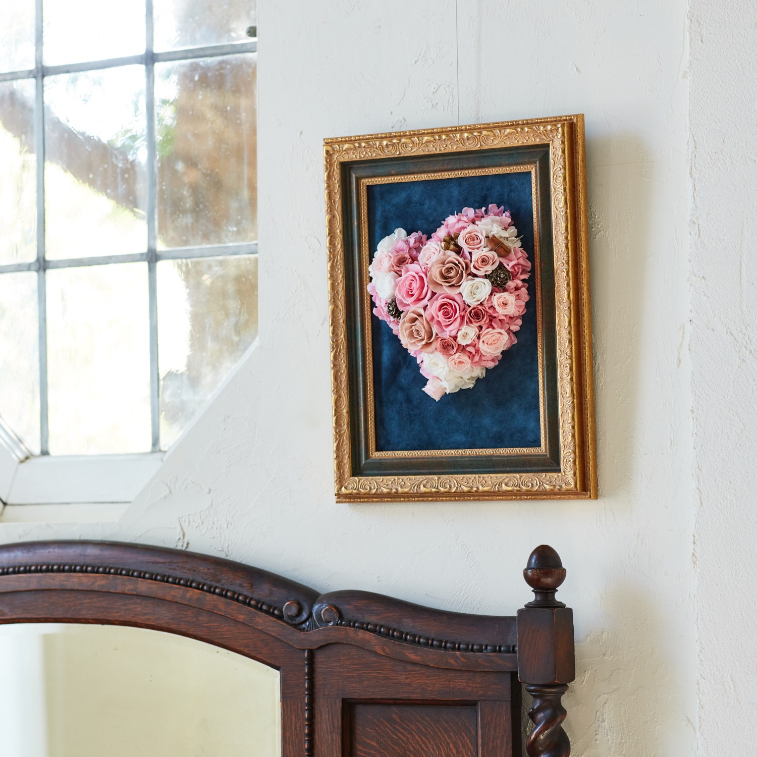 ＧＩＮＺＡ ＳＯＢＩ　ＦＬＯＷＥＲＳ プリザーブドフラワー フレーム “ミルタンドレス”