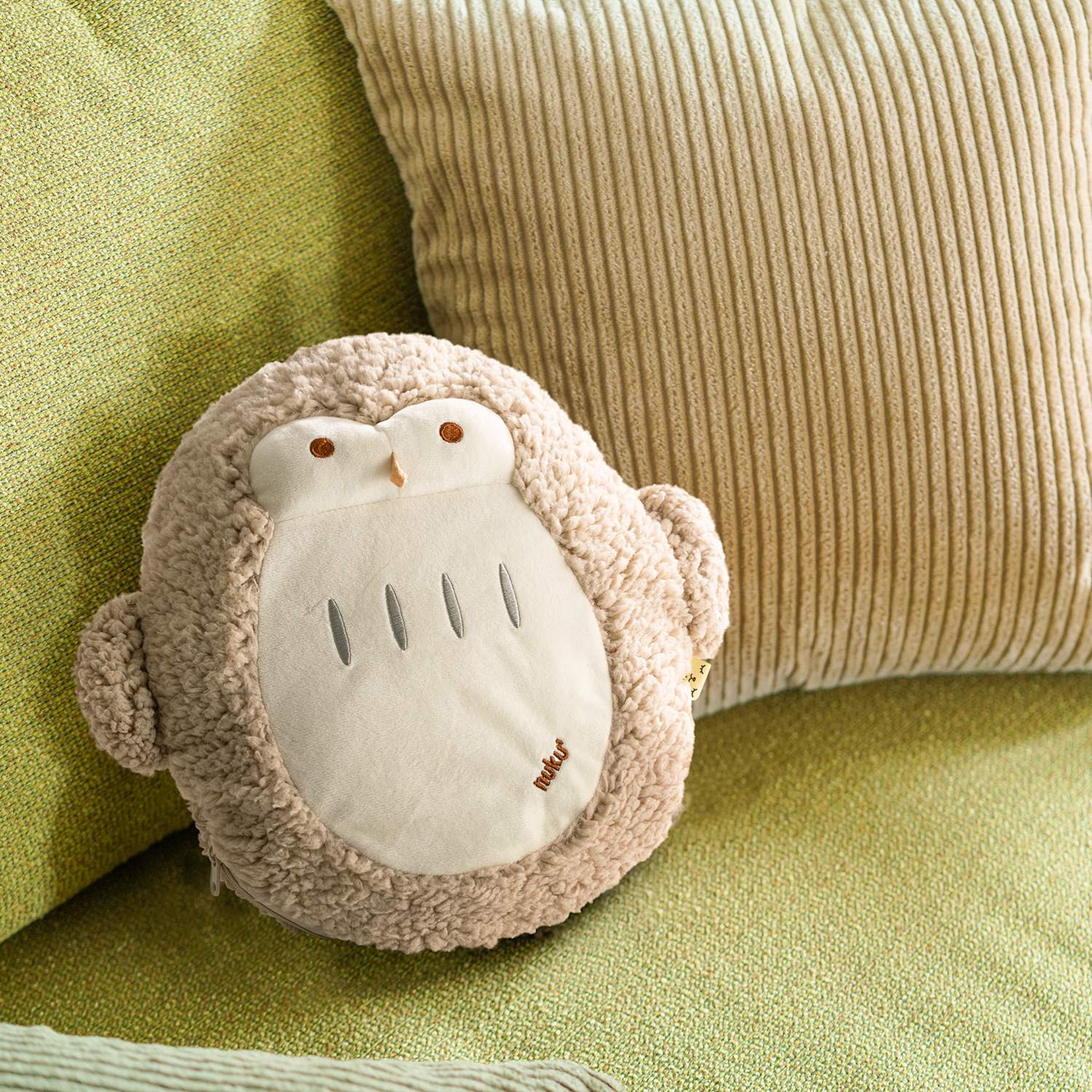 スリーアップ じんわりあったか！ 蓄熱式　湯たんぽ ぬくぬく（ハグ） ＥＷＴ−２１４５