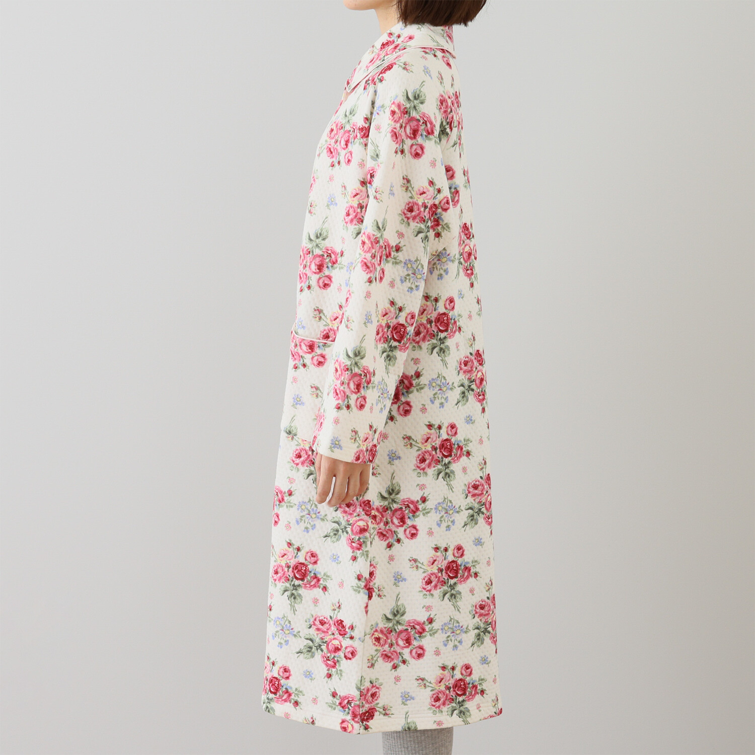 ローラアシュレイ コットン１００％ 中わたニットキルト ロングガウン