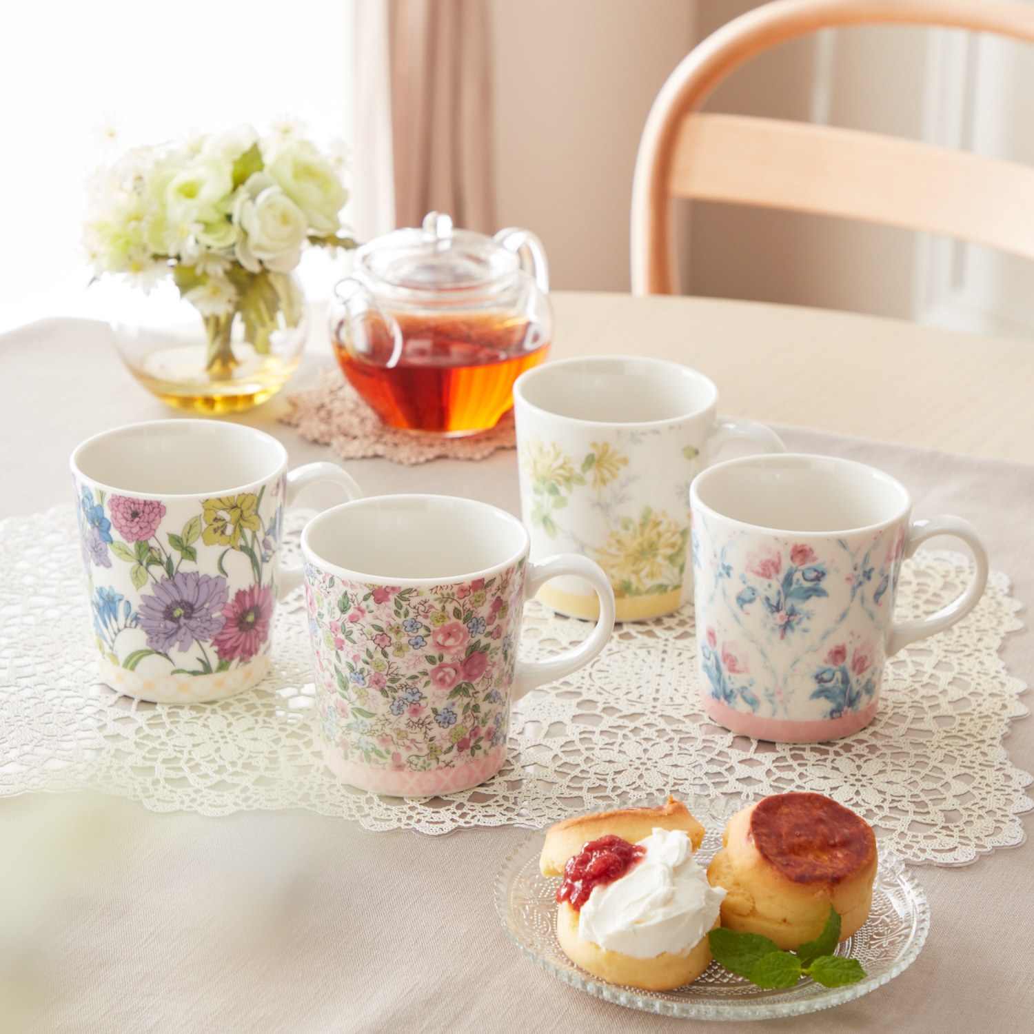 ローラアシュレイ マグカップ４柄セット