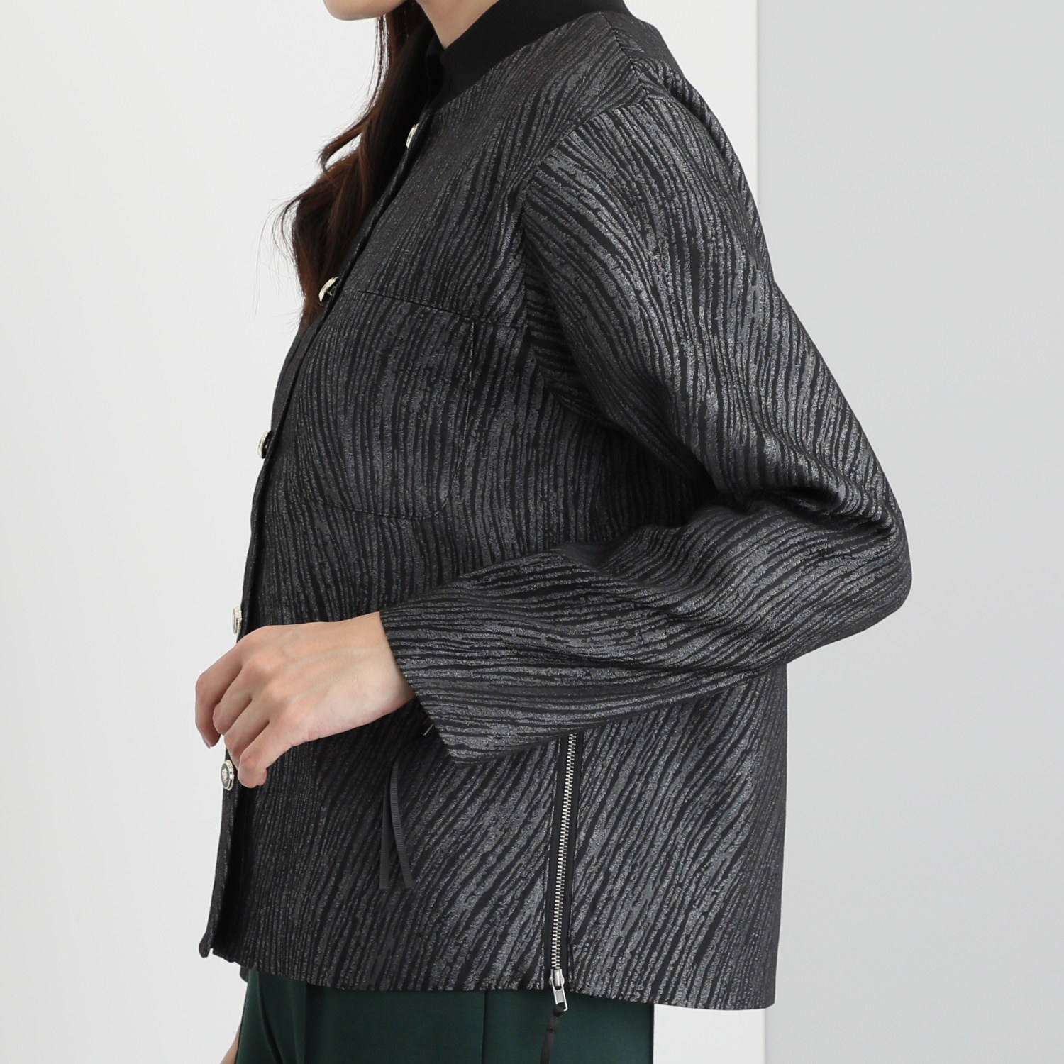 ミューリエ 華やぎと スタイリッシュの共存 ジャガード ジップデザインブルゾン