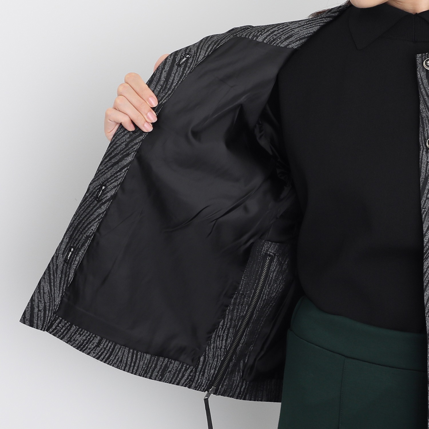 ミューリエ 華やぎと スタイリッシュの共存 ジャガード ジップデザインブルゾン