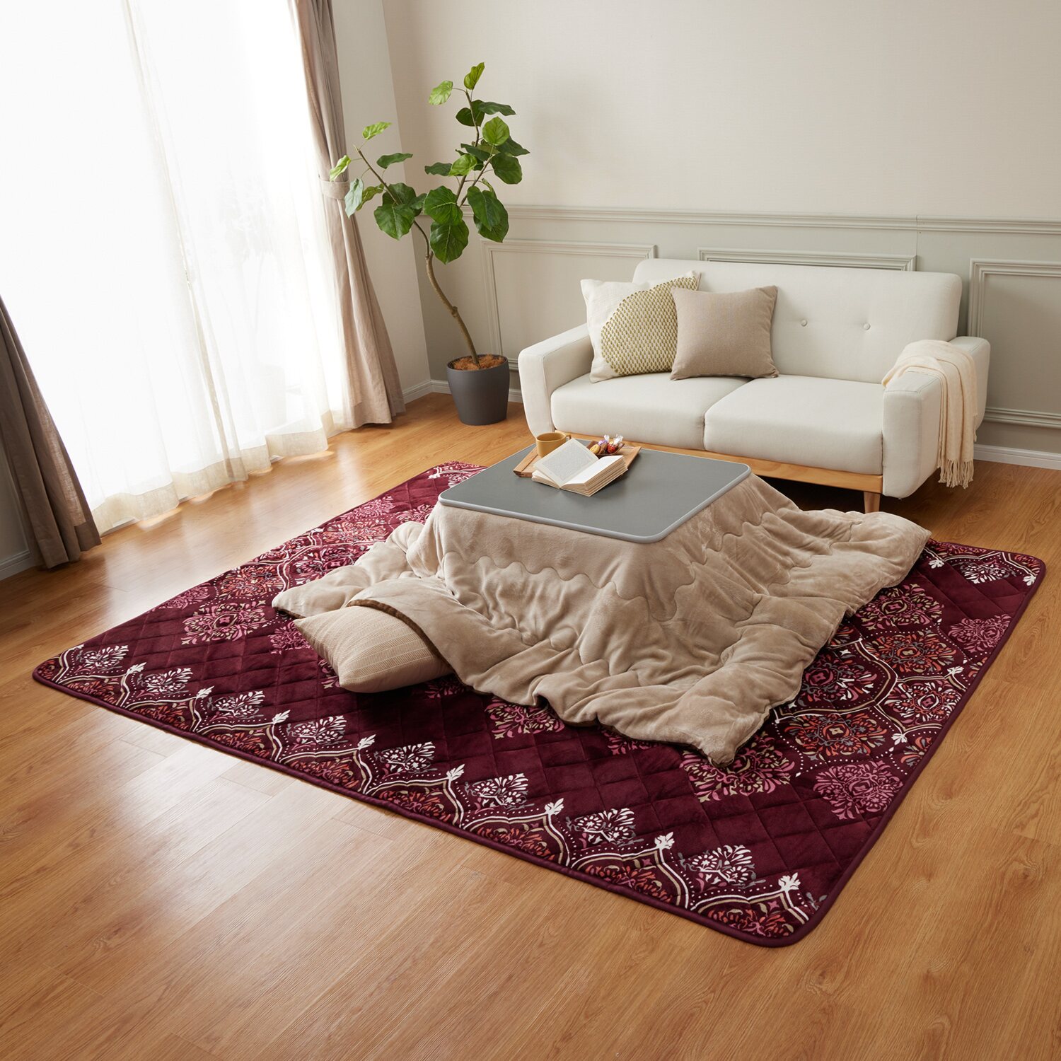 モリリンＷＯＭＡ 多層構造で暖か！ アルミ蒸着シート入り 洗えるぽかぽか ふっくらラグ ＜１９０×２４０ｃｍ＞