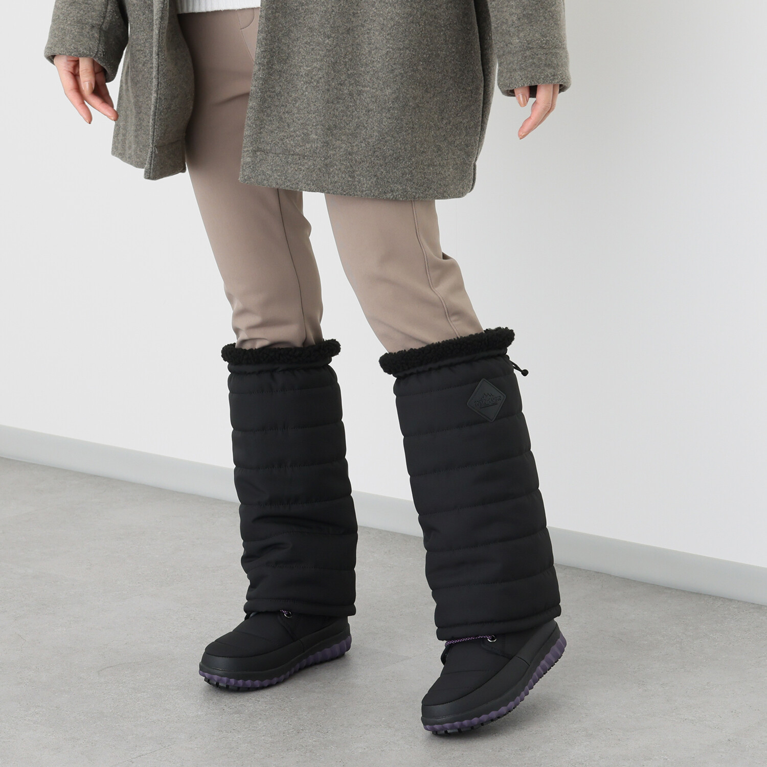 トーキョーキャンプゴー 寒い冬の必需品 ナイロンボアフリース レッグウォーマー