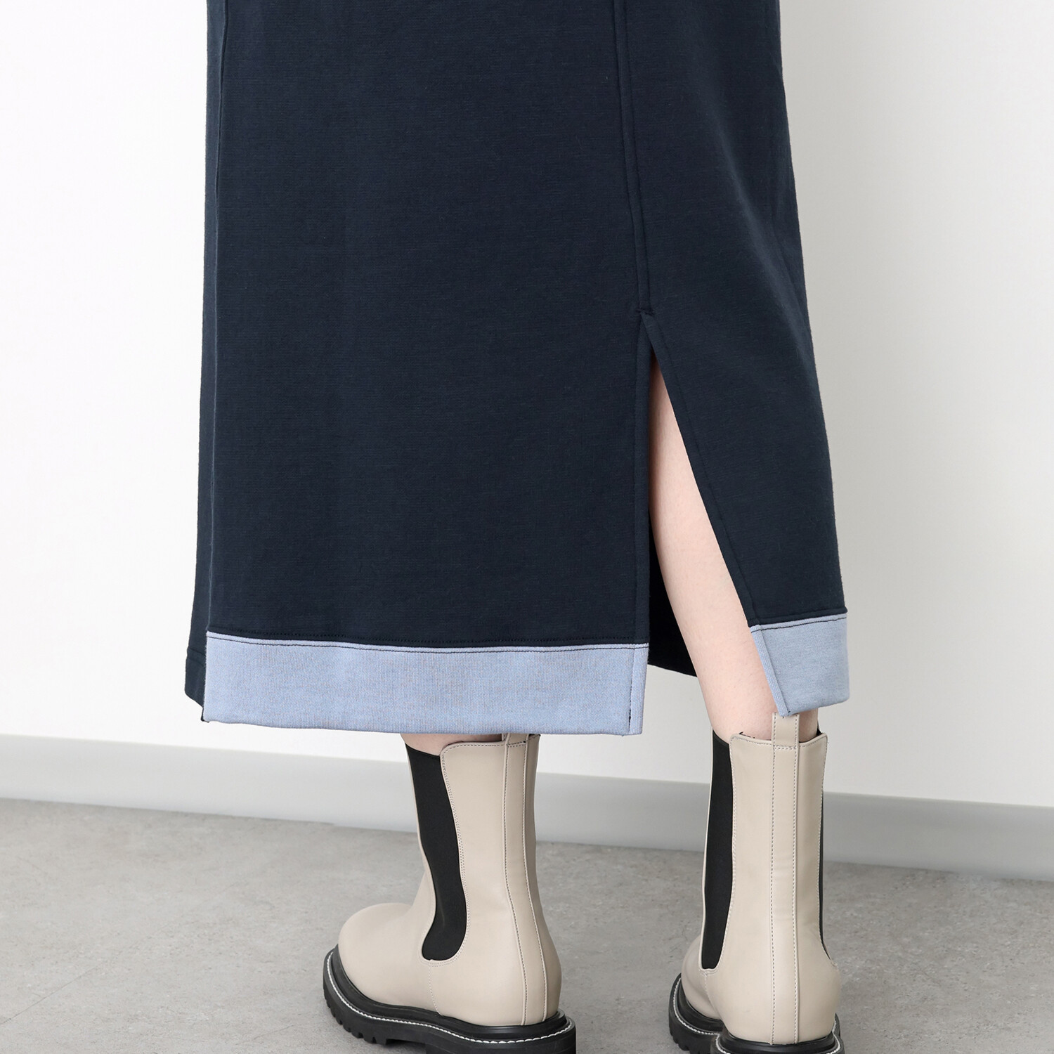 シロヤイチガントウキョウ “ベビーコットン”使用 裏毛起毛 セミタイトロングスカート