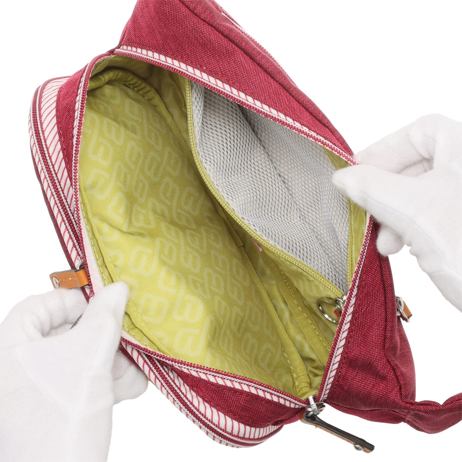 ビサイユ はっ水 レザーアクセント ウエストボディーバッグ