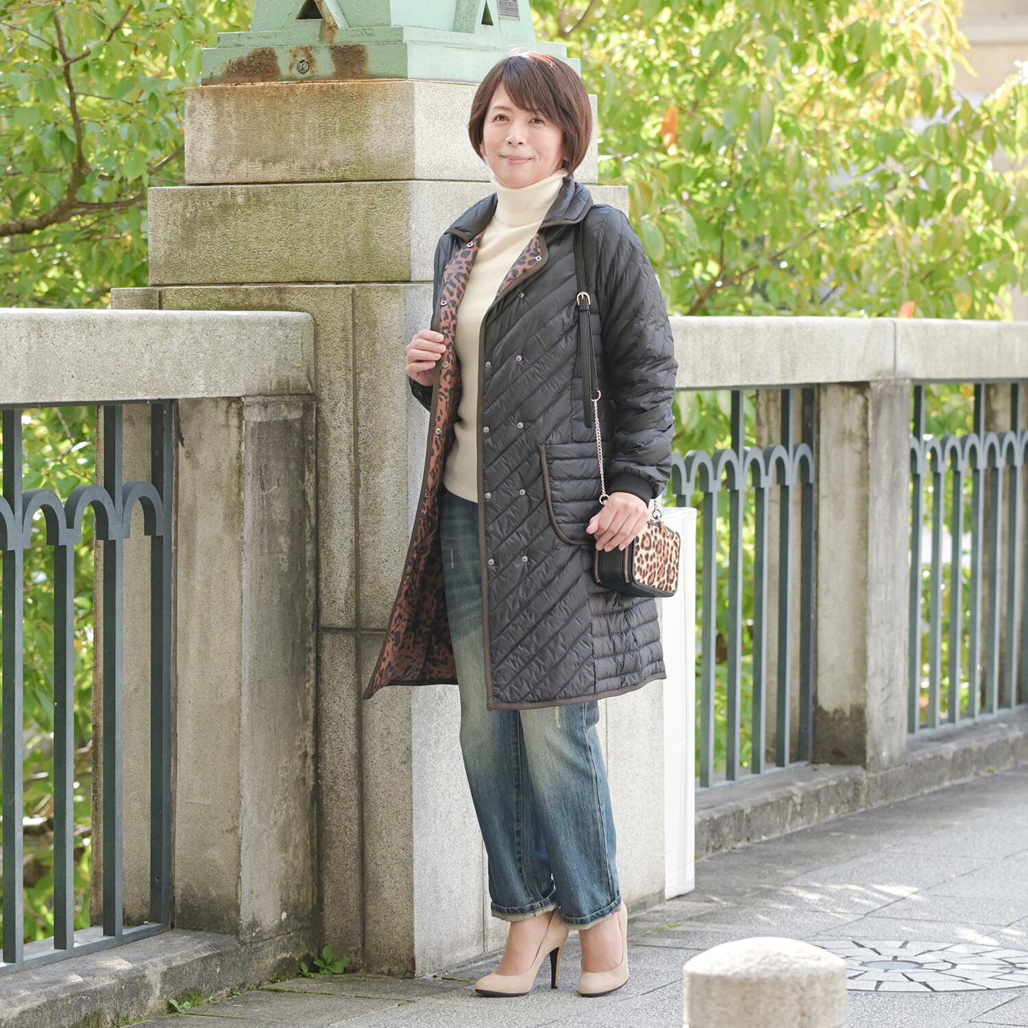 アンリック　オー　ブルー ウルトラ軽量ダウン 襟アレンジ パイピングアクセント コート