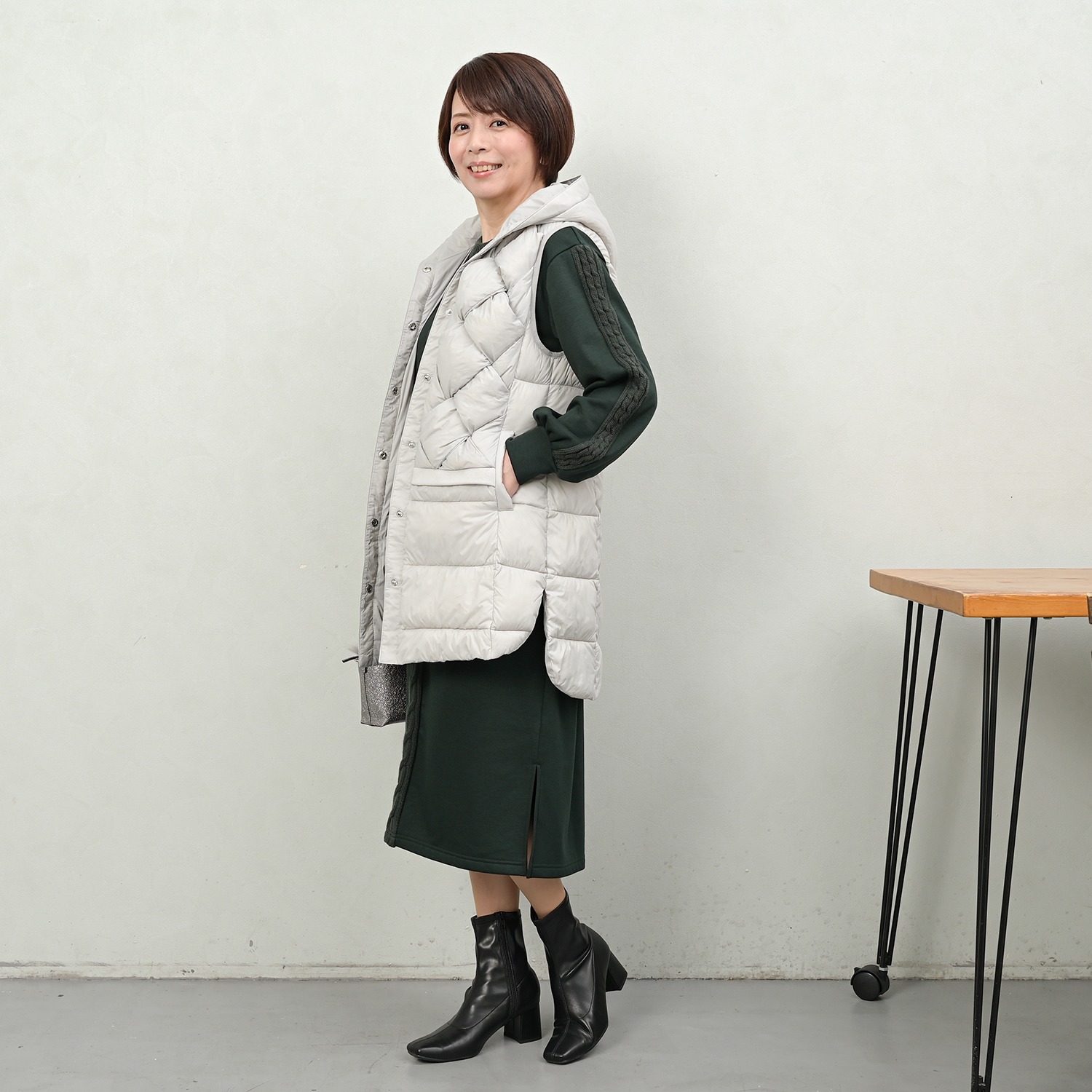 アンリック　オー　ブルー ファイバーダウン クロスレイヤード ロングベスト