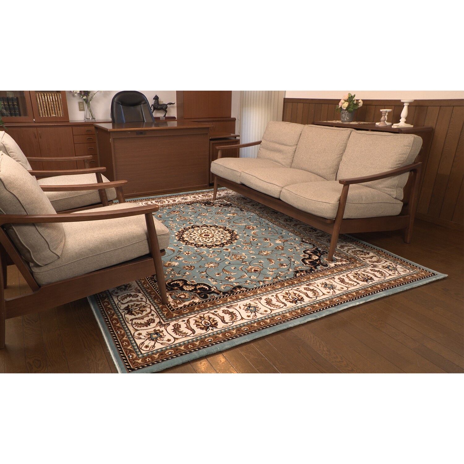 エジプト製 手触りやわらか ウィルトン織 ペルシャンデザイン カーペット “ラホール” ＜２００×２５０ｃｍ＞