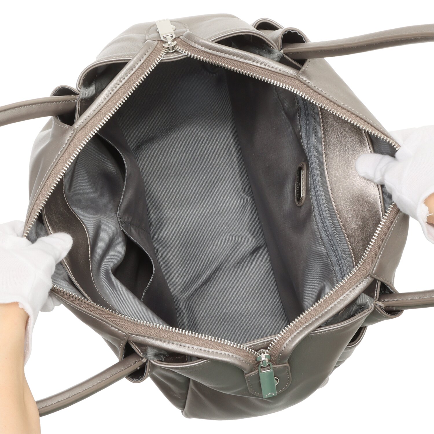 ラ・バガジェリー シープレザー 軽量 Ａ４トートバッグ