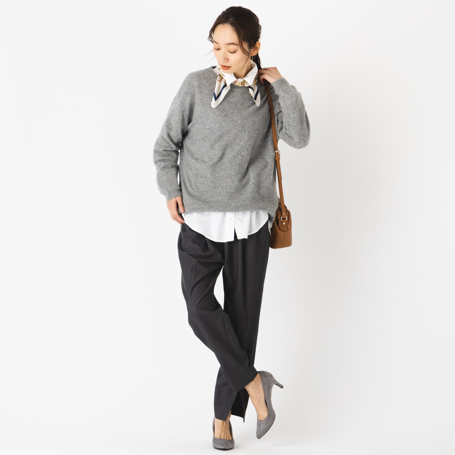 元町ゼラール 内モンゴル産 カシミヤ１００％ ラウンドネック チュニックプルオーバー 