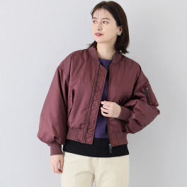 タマミ　ワタナベ “パフフライト” 中綿入りジャケット