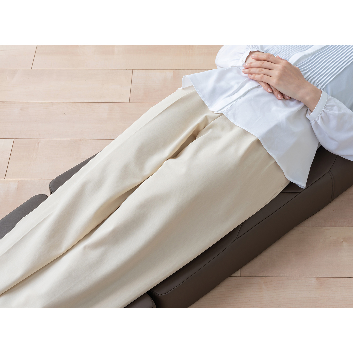 エイミー マッサージマット まるで手もみ感覚！ 寝転びながら 本格マッサージ ＡＩＭ−１４１