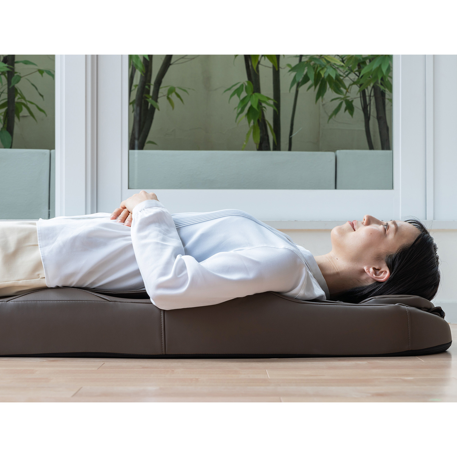 エイミー マッサージマット まるで手もみ感覚！ 寝転びながら 本格マッサージ ＡＩＭ−１４１