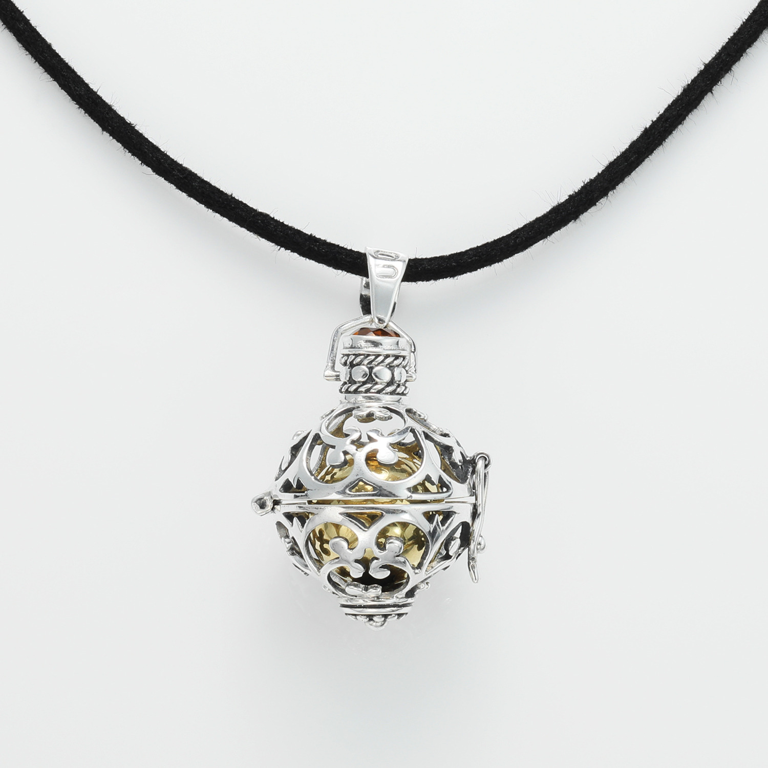ガムランボール コードネックレス＆ キーホルダー付 ペンダントトップ ＜王宮の秘儀＞ 〜金財・成功・勝守り〜