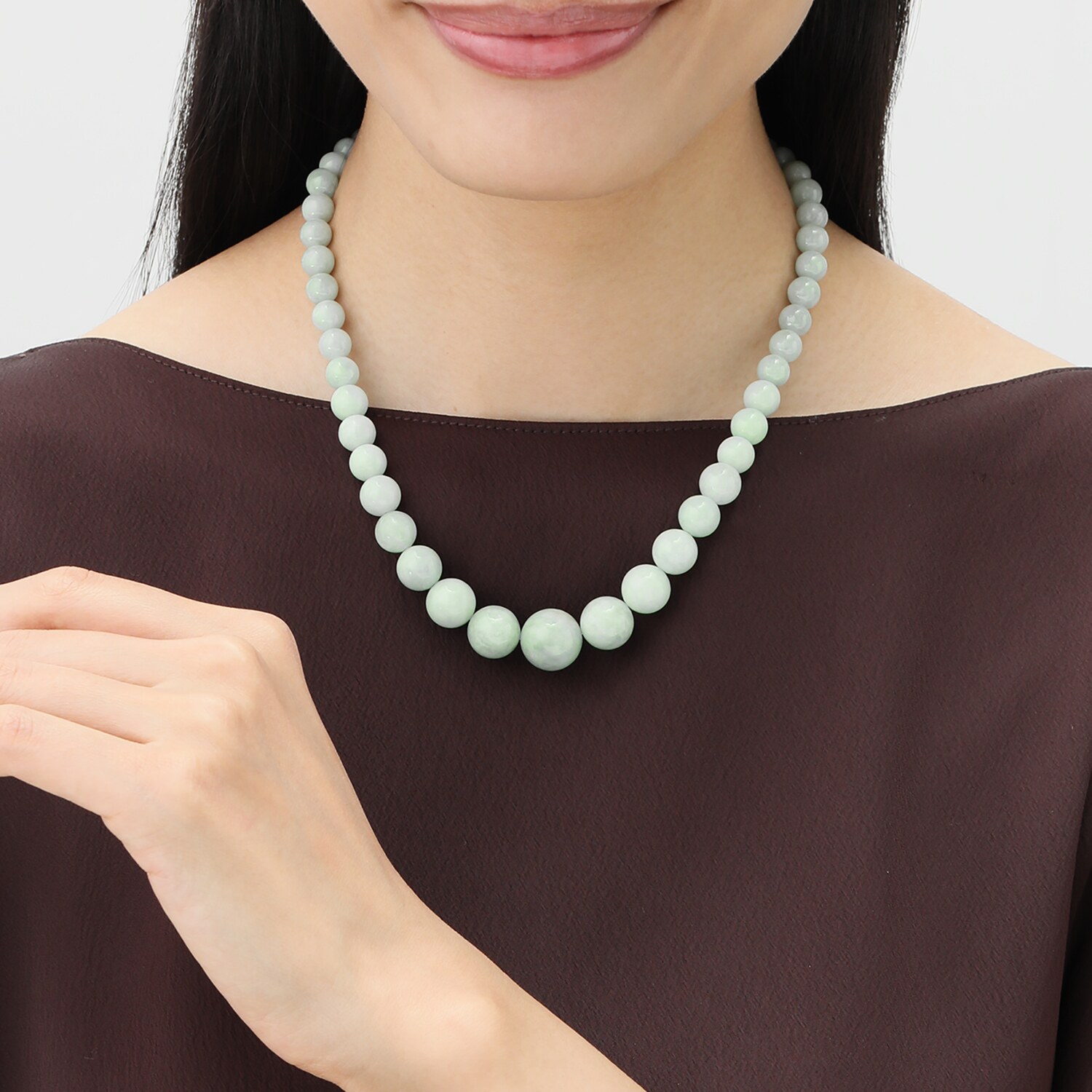 ミャンマー産 無染色本翡翠 丸玉グラデーション ネックレス