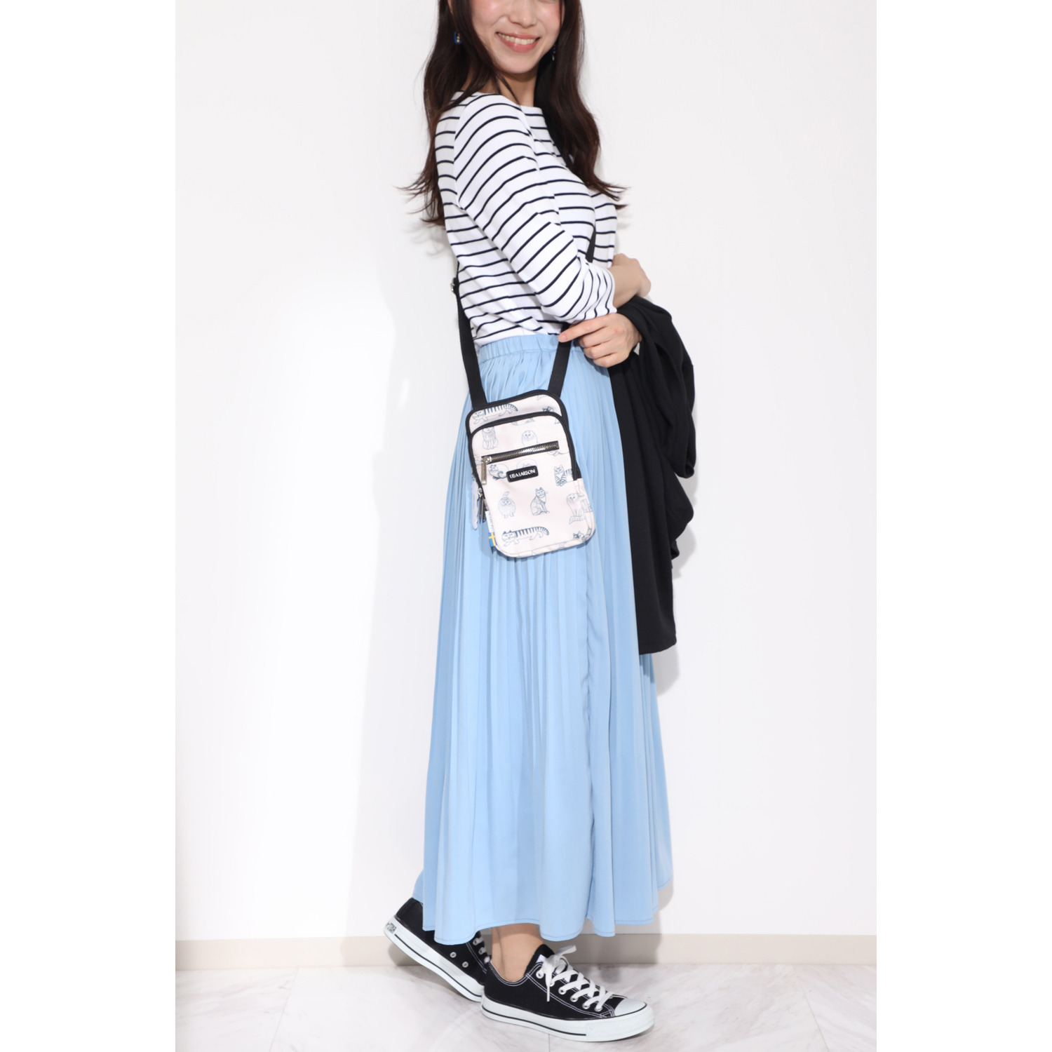 リサ・ラーソン スケッチねこたち 軽量 スマホショルダーバッグ