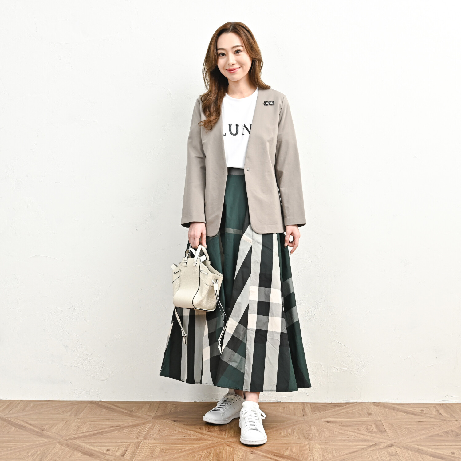 アンリック　オー　ブルー ピンバッチ２個付 リラックス ストレッチポンチ カラーレスジャケット