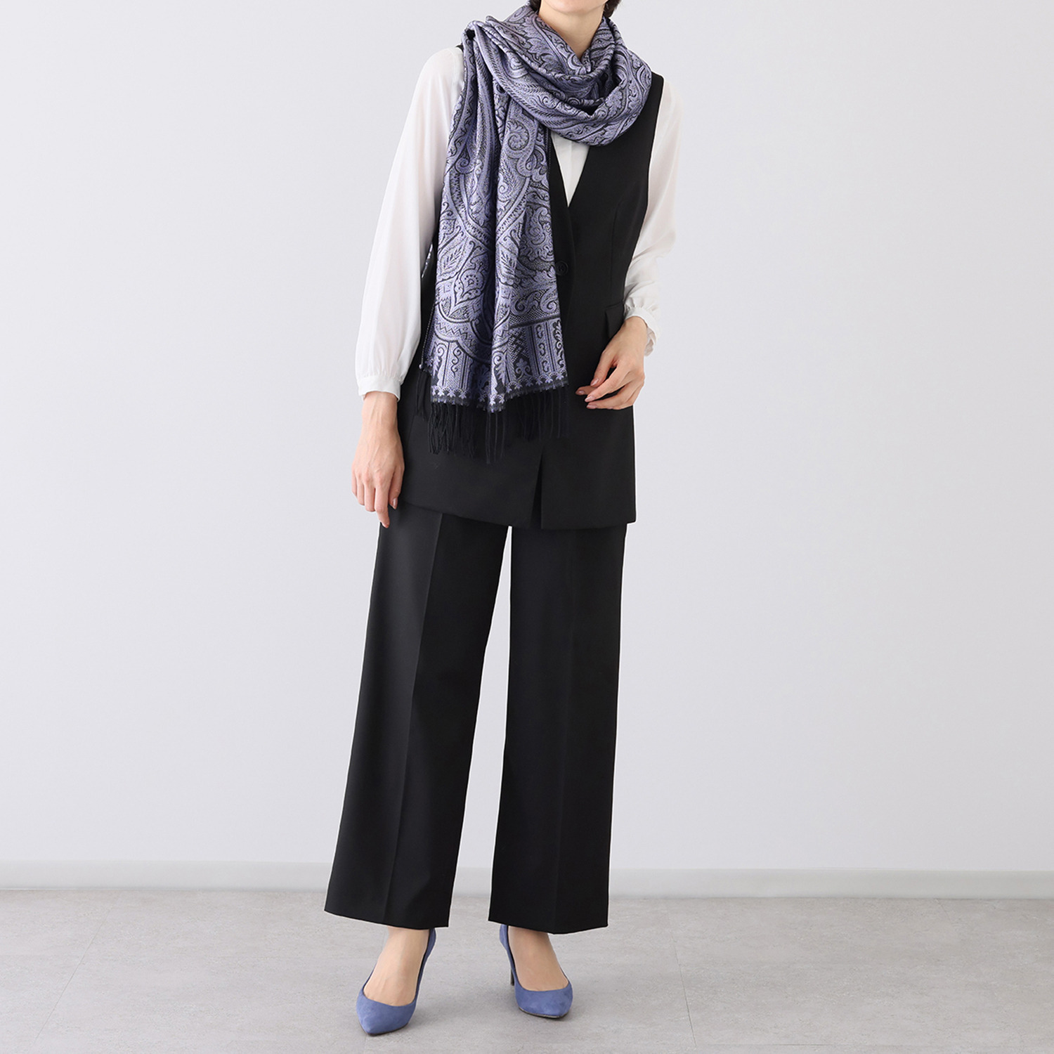 シルク１００％ ジャガードストール