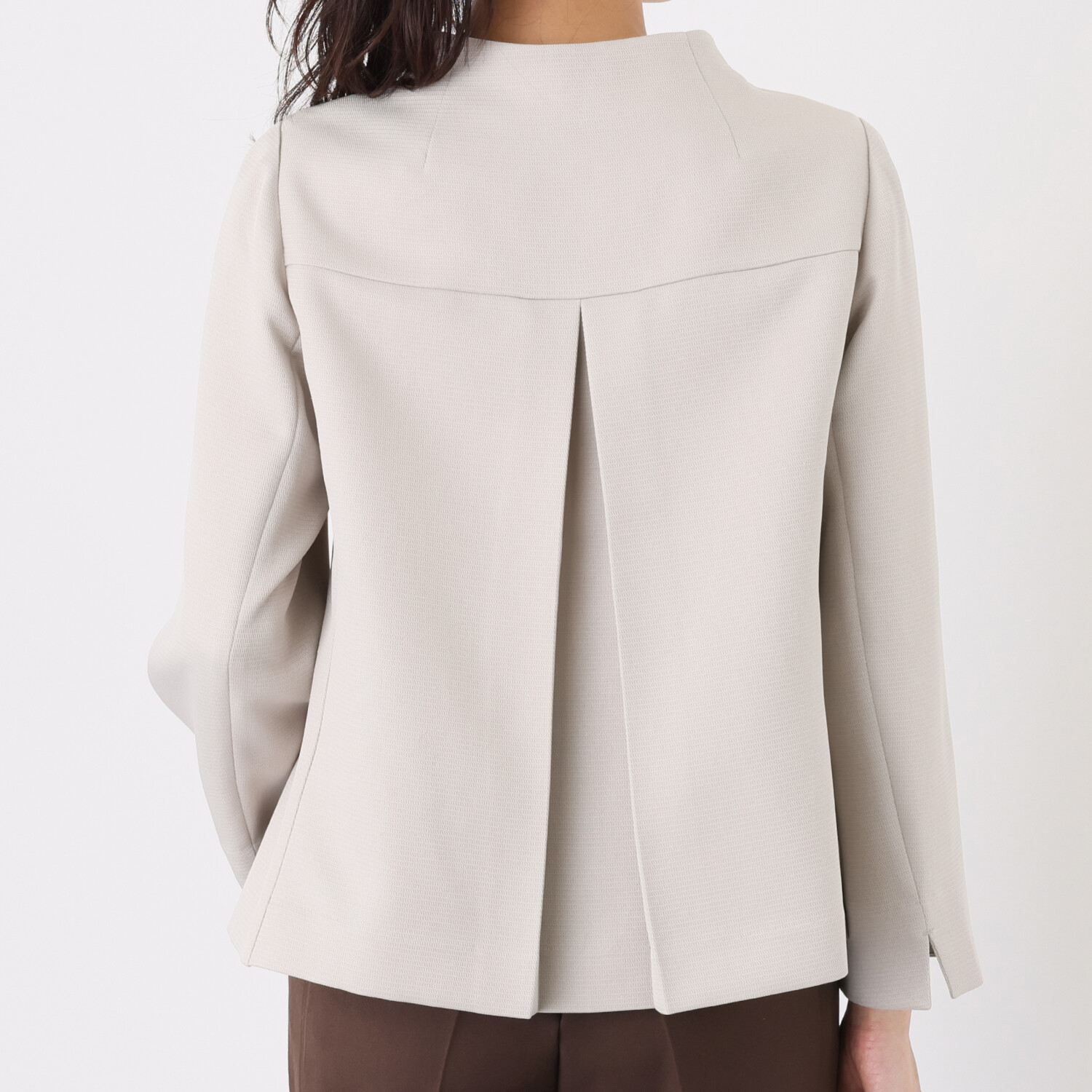 プララパ グログラン ボトルネック ジャケット