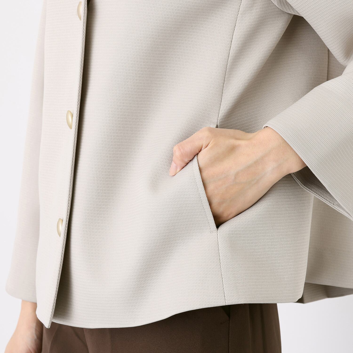 プララパ グログラン ボトルネック ジャケット