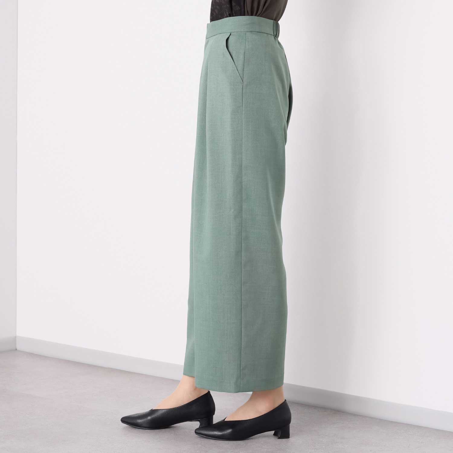 ボン・サンス ワンタック ワイドパンツ