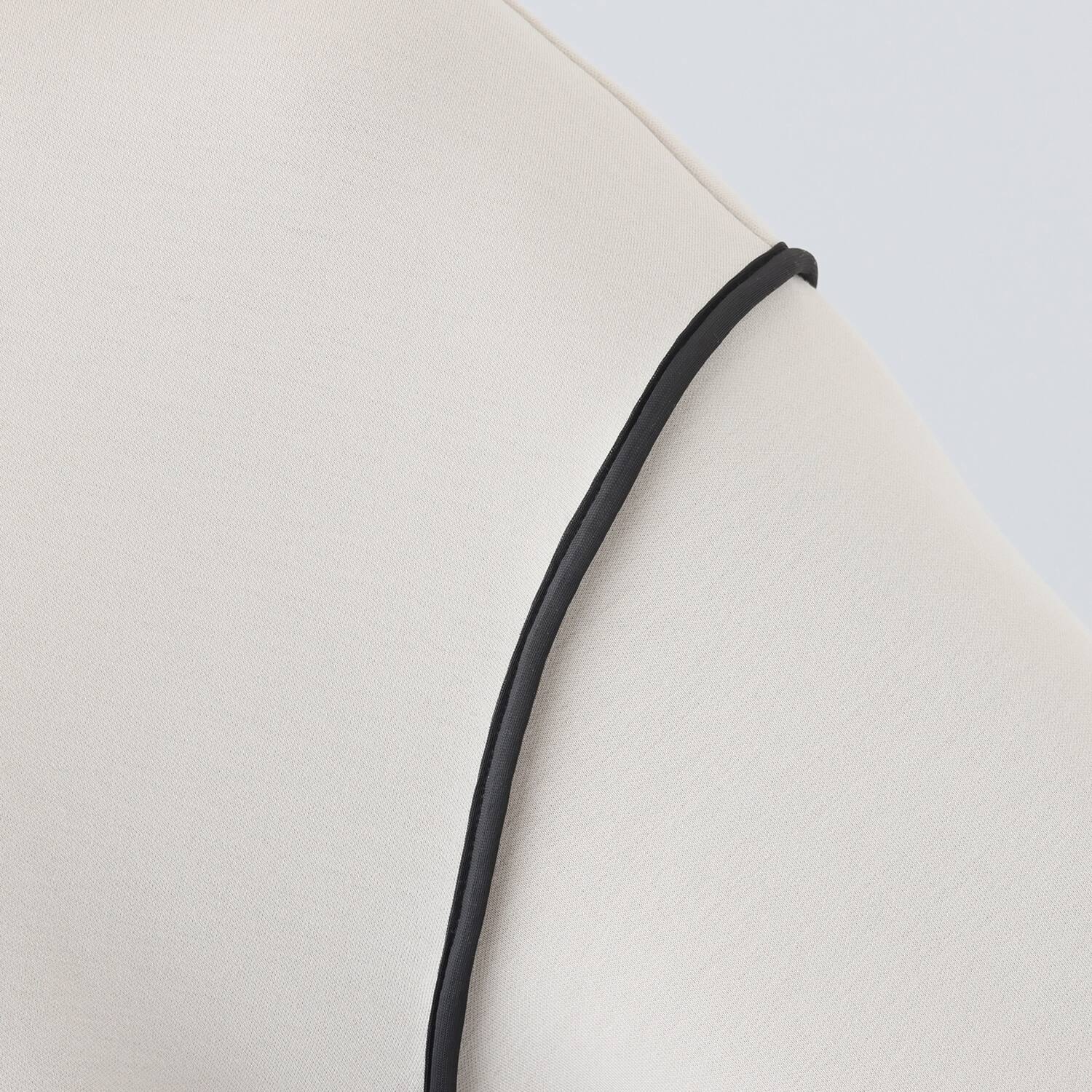 アンリック　オー　ブルー ソフトダンボール パイピングアクセント バックシャン エアーブルゾン