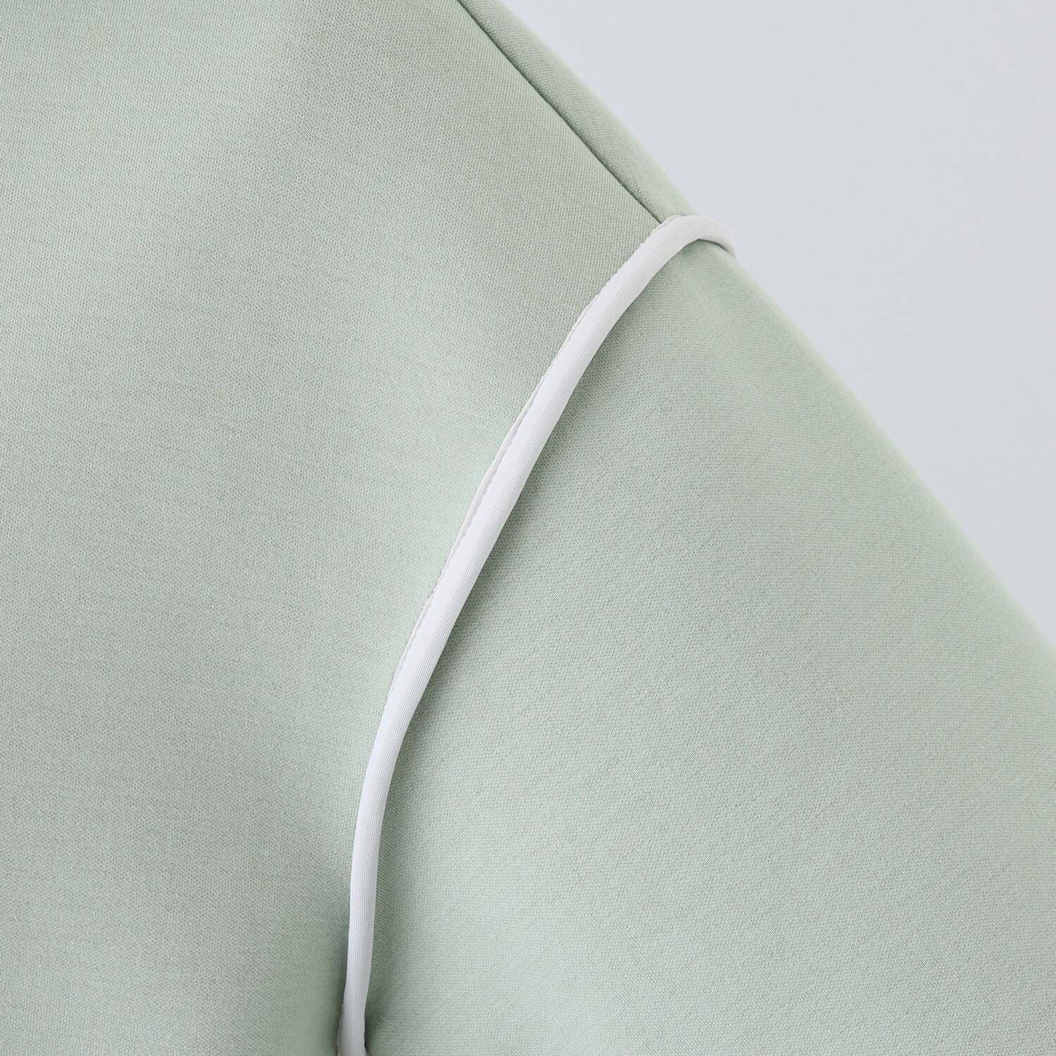 アンリック　オー　ブルー ソフトダンボール パイピングアクセント バックシャン エアーブルゾン