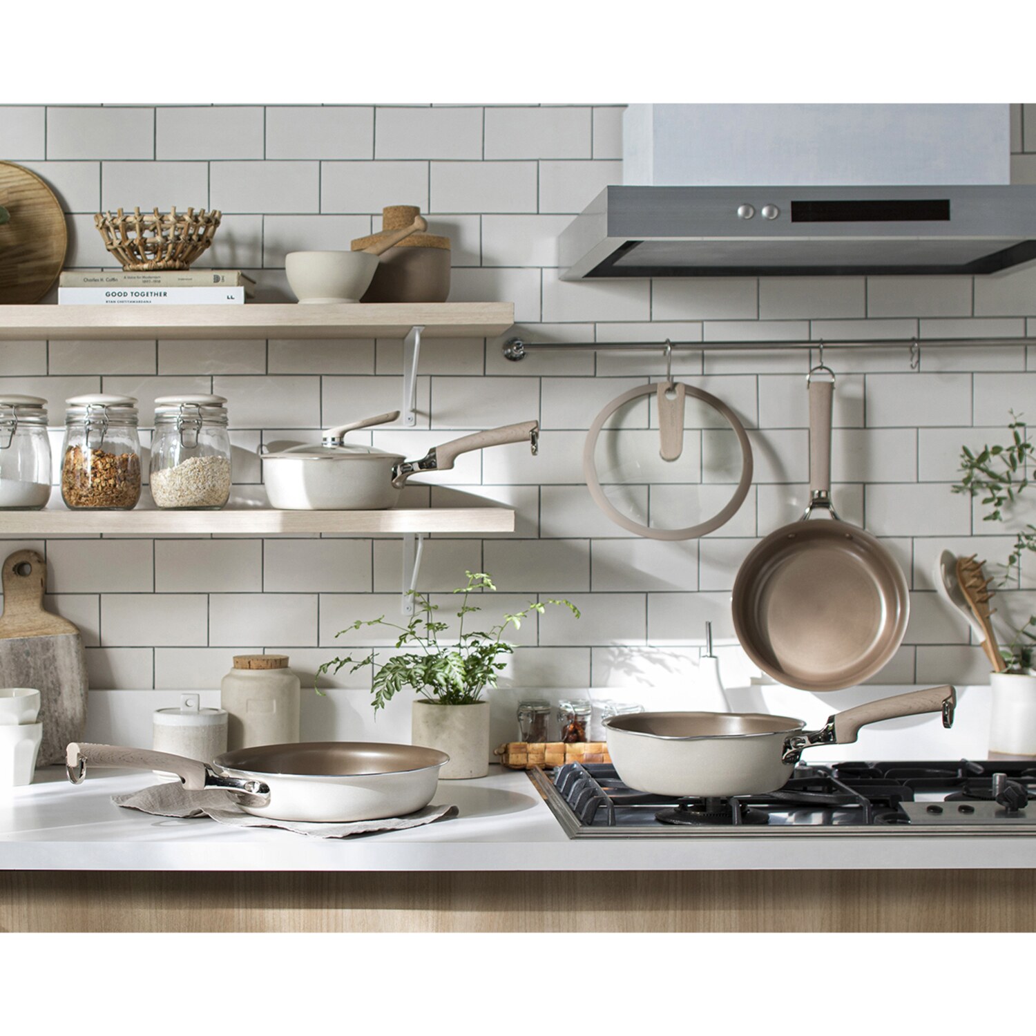 自信のこびりつきにくさ こだわりのデザインで 毎日使いたくなる フライパン ｅｖｅｒｃｏｏｋＤＥＣＯ フライパン ＜２６ｃｍ＞