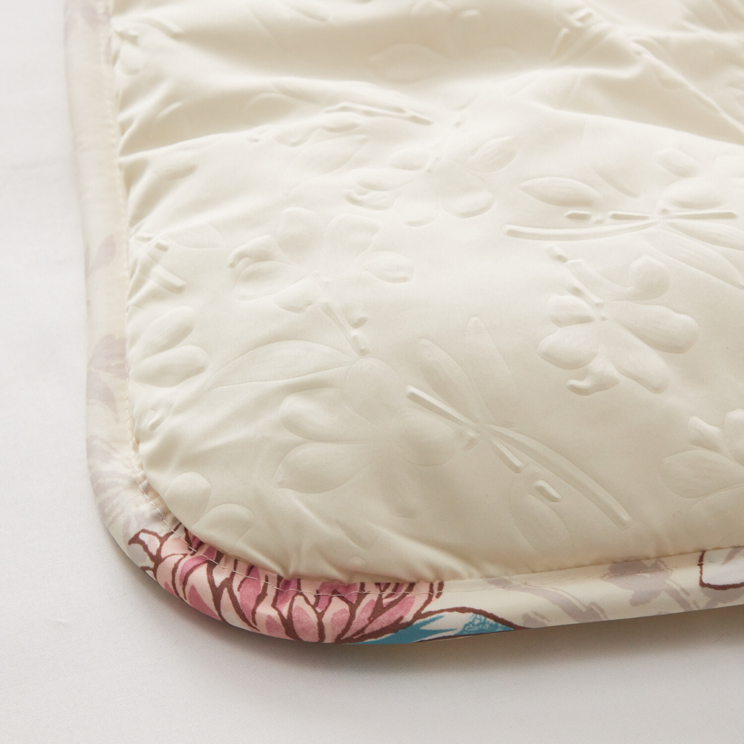 モリリン メルティーリッチダウン ほこりが出にくい 防ダニ・ウォッシャブル ふわもち敷きパッド ＜クイーン＞